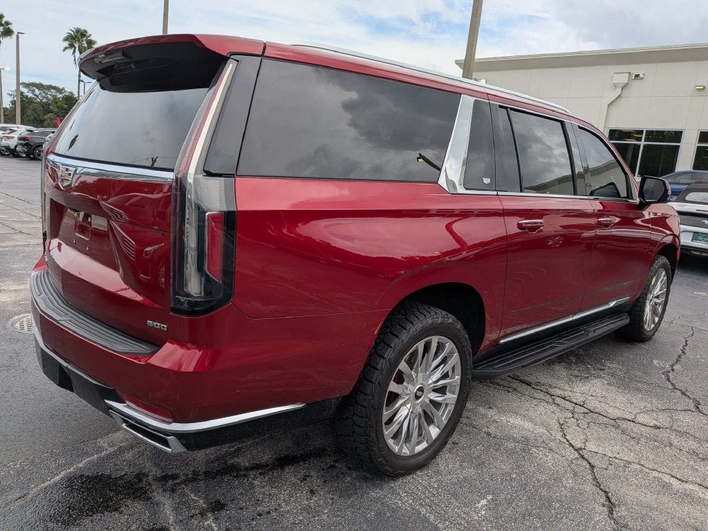 2022 Cadillac Escalade ESV Premium Luxury