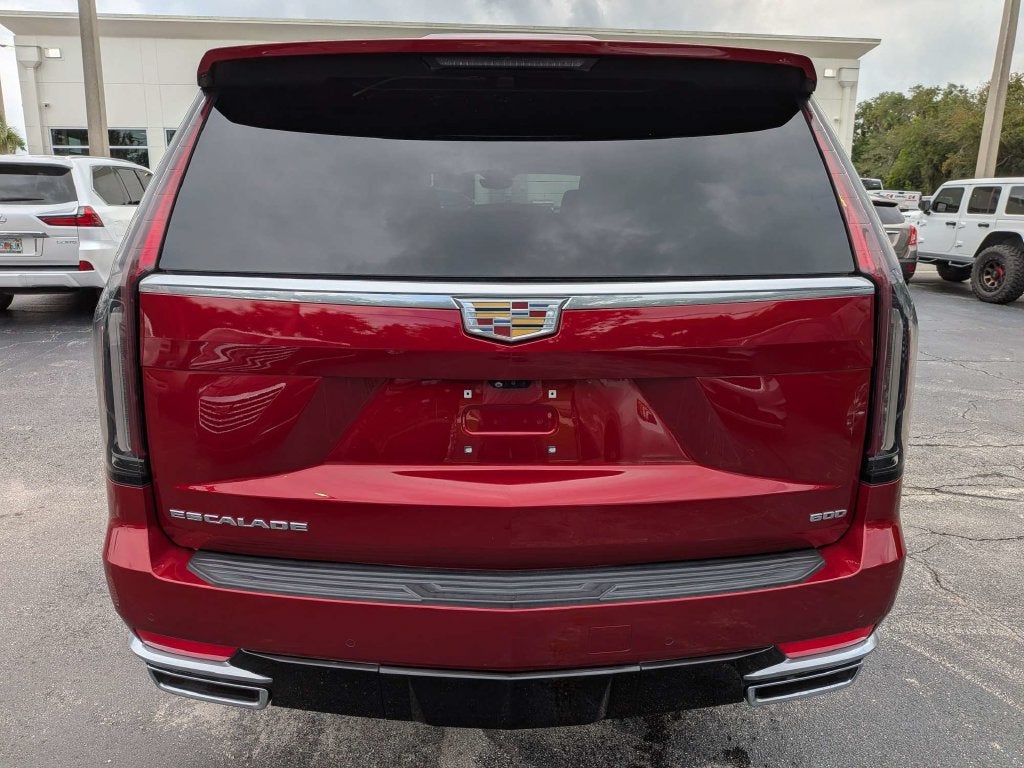2022 Cadillac Escalade ESV Premium Luxury