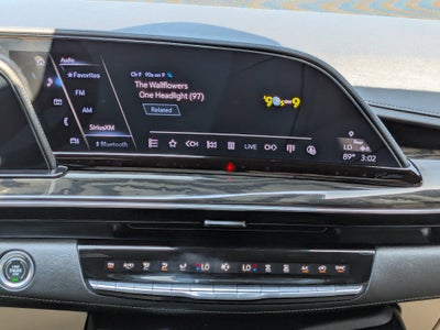 2024 Cadillac Escalade ESV Premium Luxury