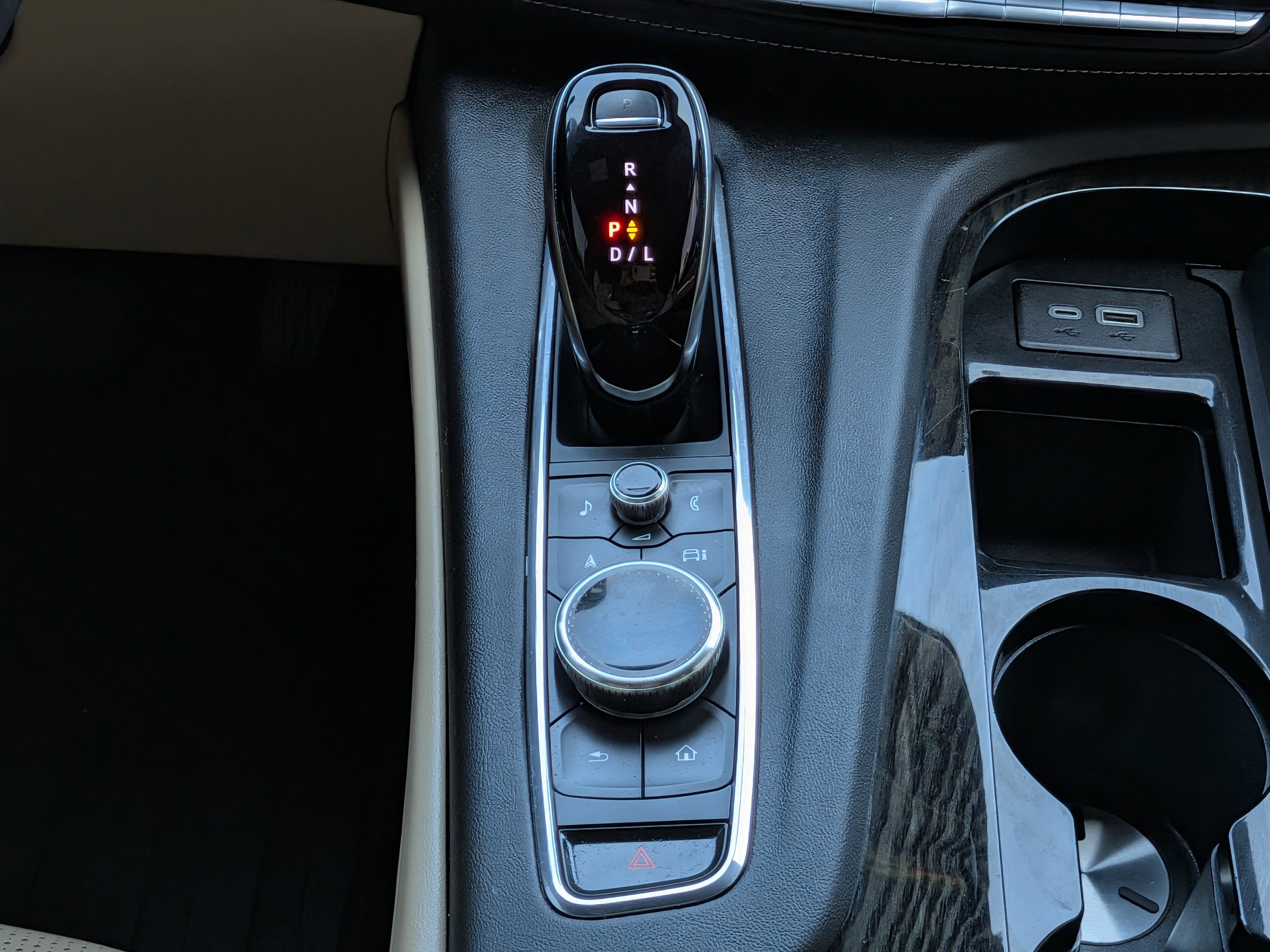 2024 Cadillac Escalade ESV Premium Luxury