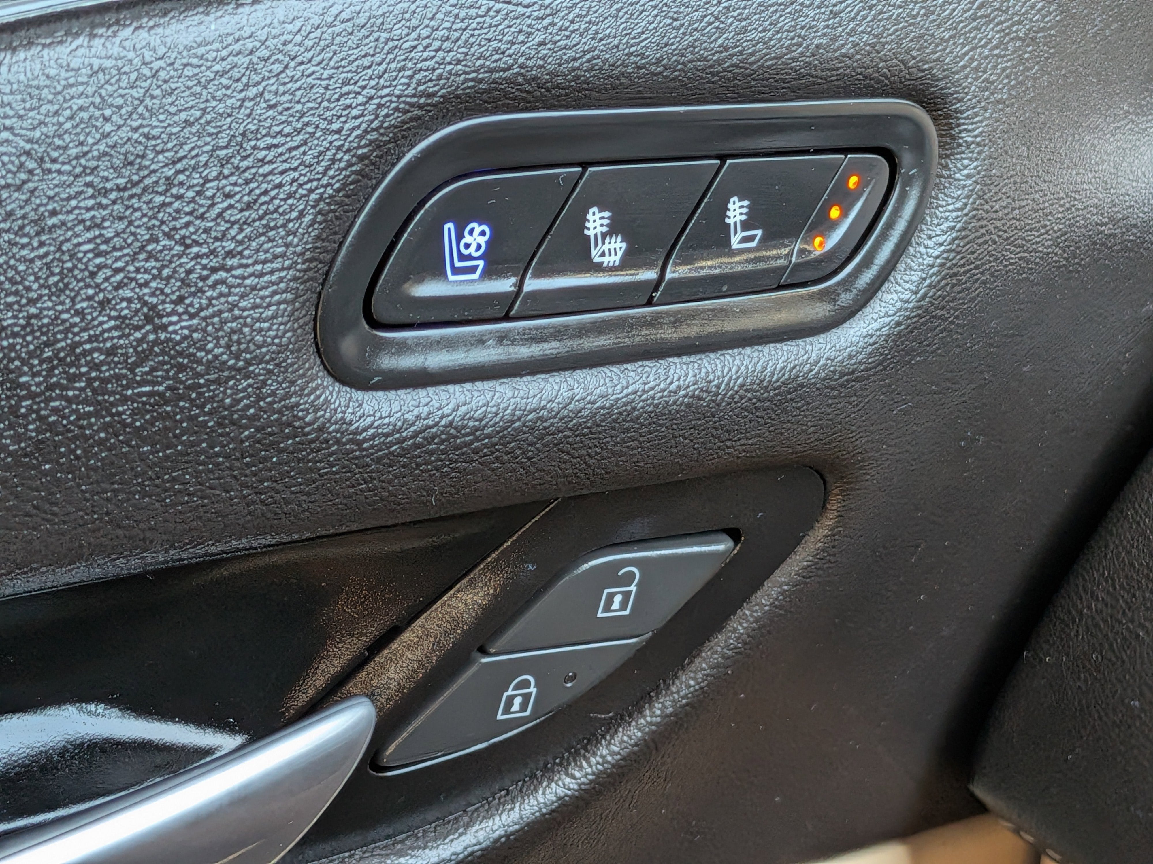 2024 Cadillac Escalade ESV Premium Luxury
