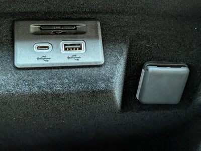 2024 Cadillac Escalade ESV Premium Luxury
