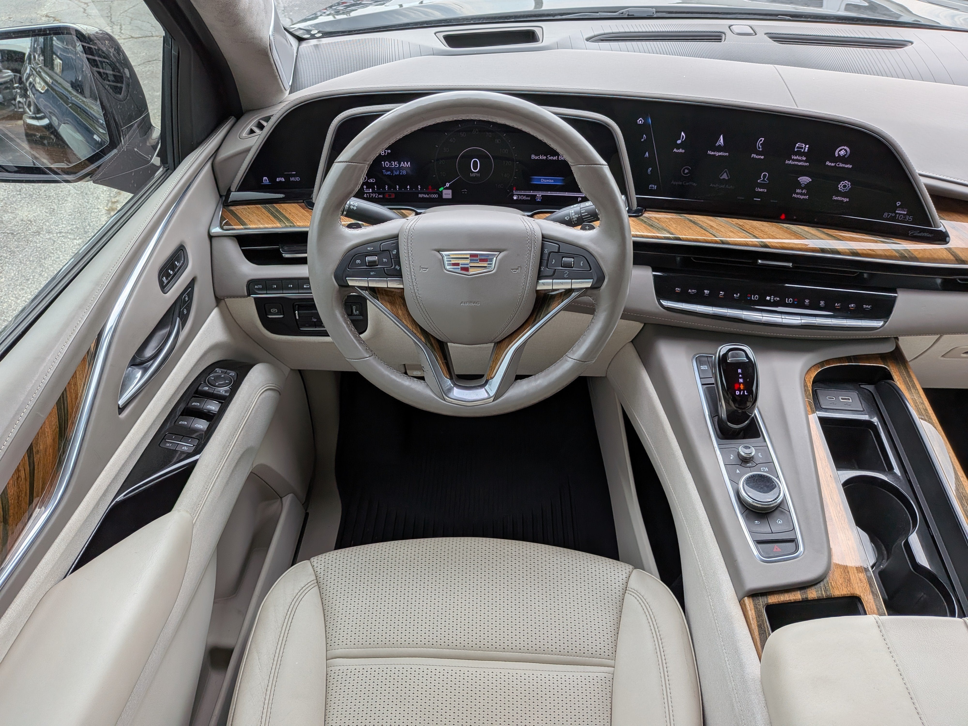 2021 Cadillac Escalade ESV Premium Luxury Platinum