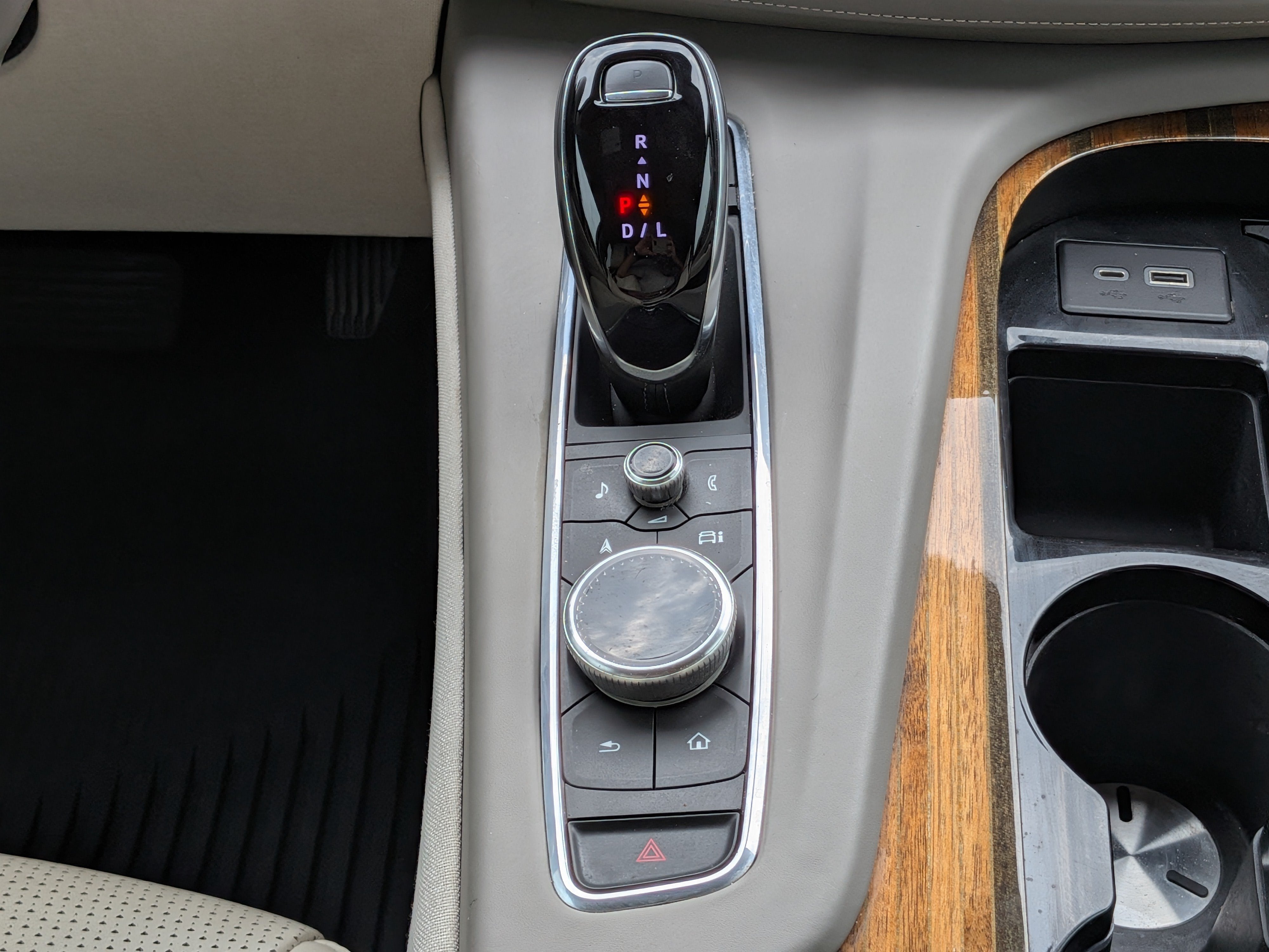 2021 Cadillac Escalade ESV Premium Luxury Platinum