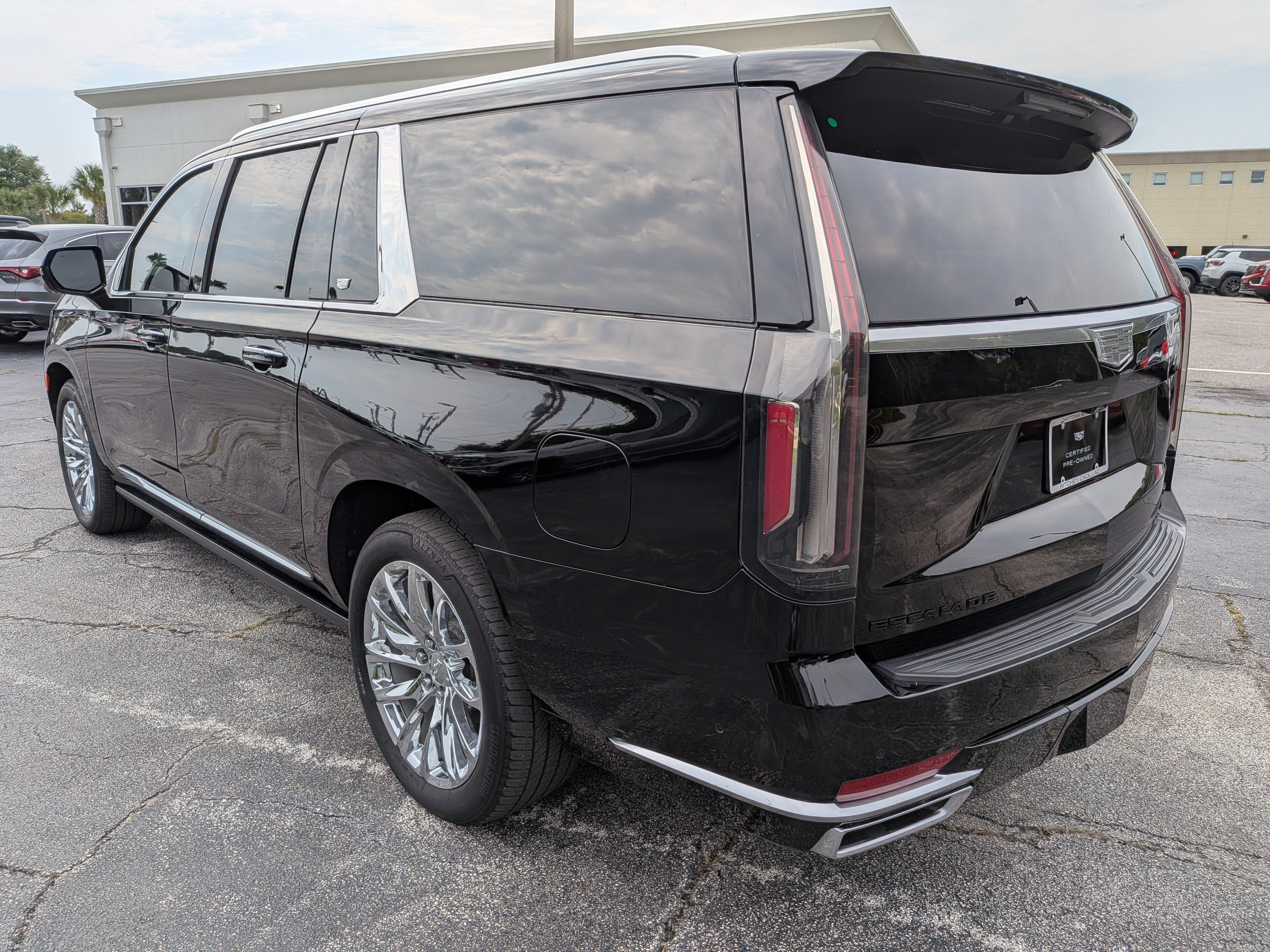 2021 Cadillac Escalade ESV Premium Luxury Platinum