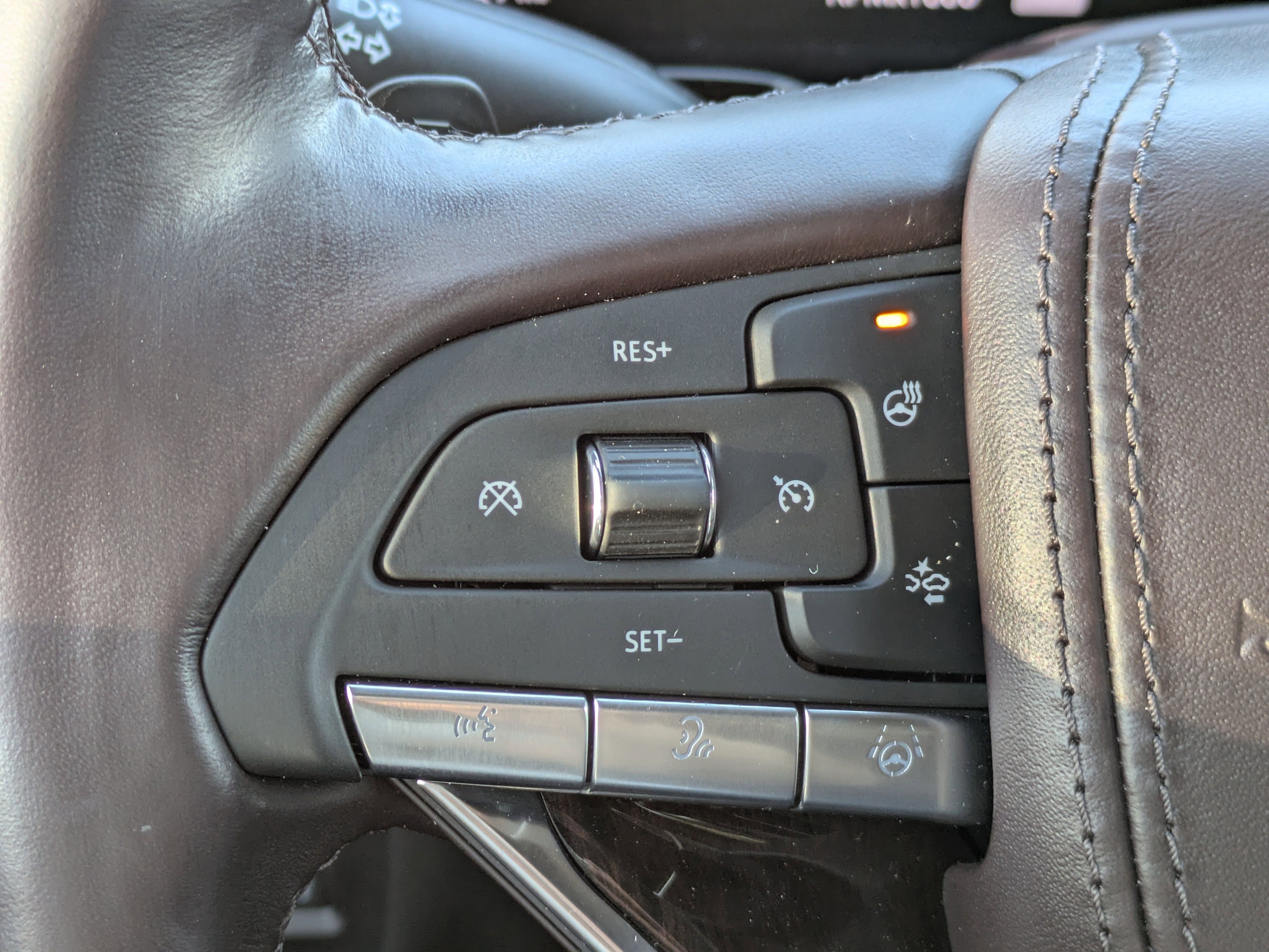 2024 Cadillac Escalade ESV Premium Luxury Platinum