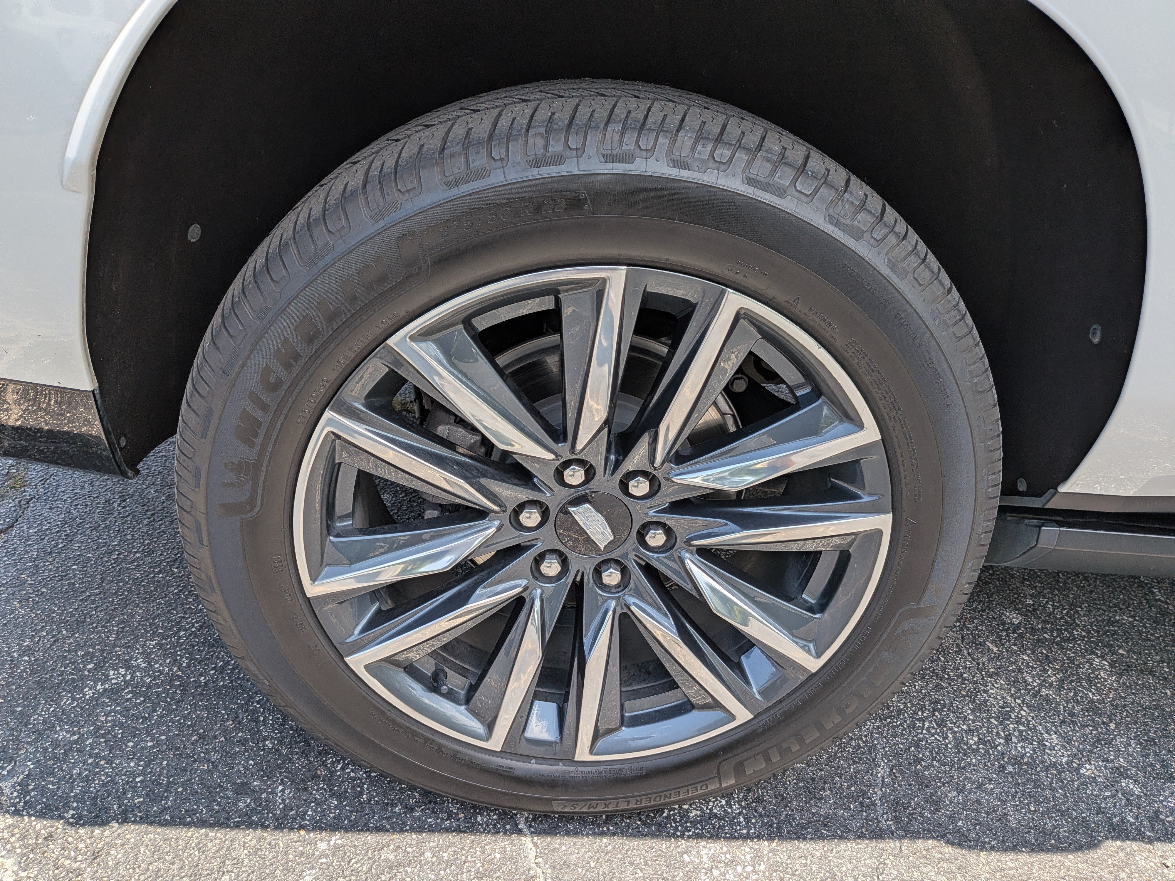 2023 Cadillac Escalade ESV Sport