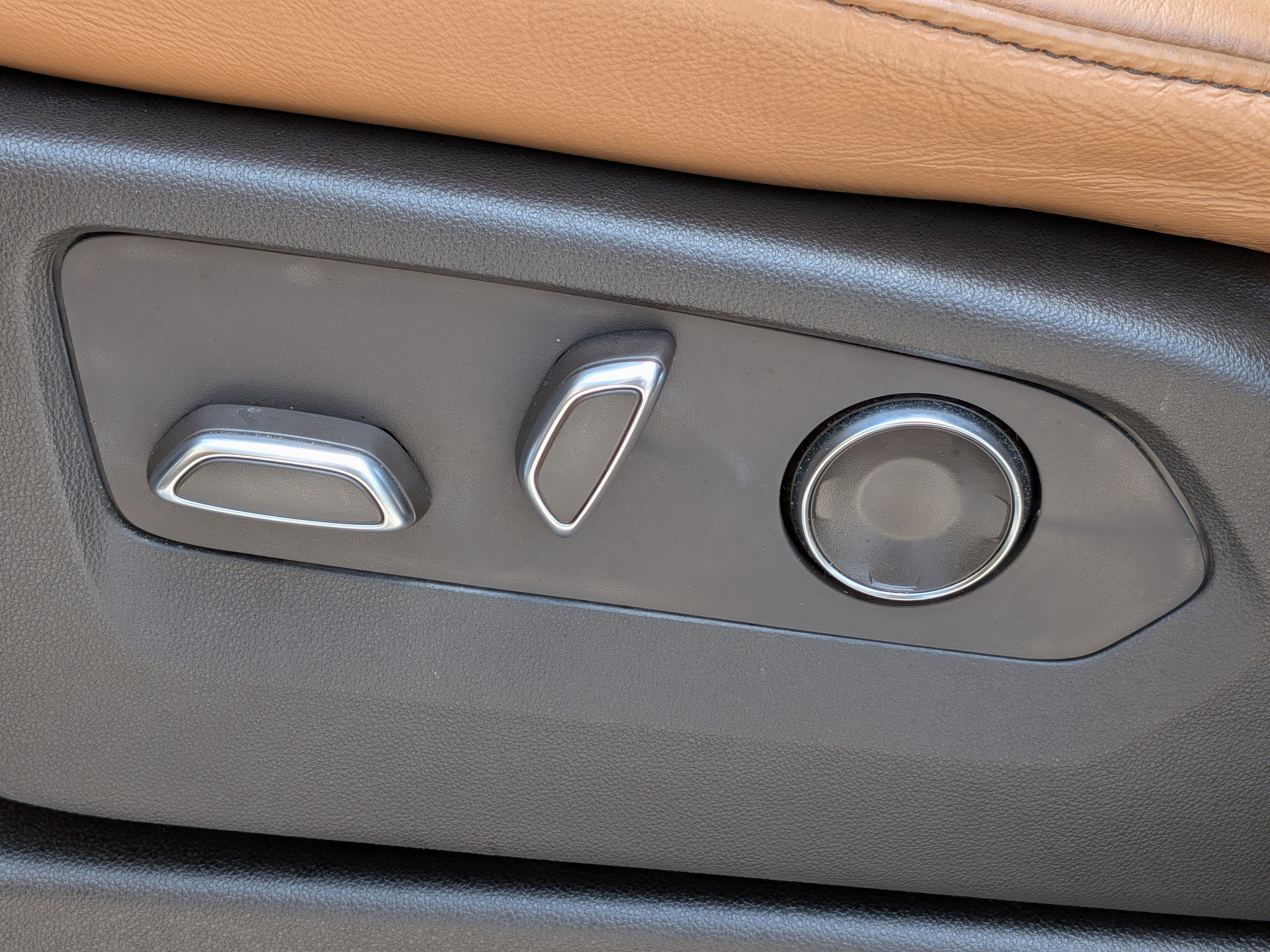 2023 Cadillac Escalade ESV Sport