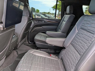 2023 Cadillac Escalade ESV Sport Platinum