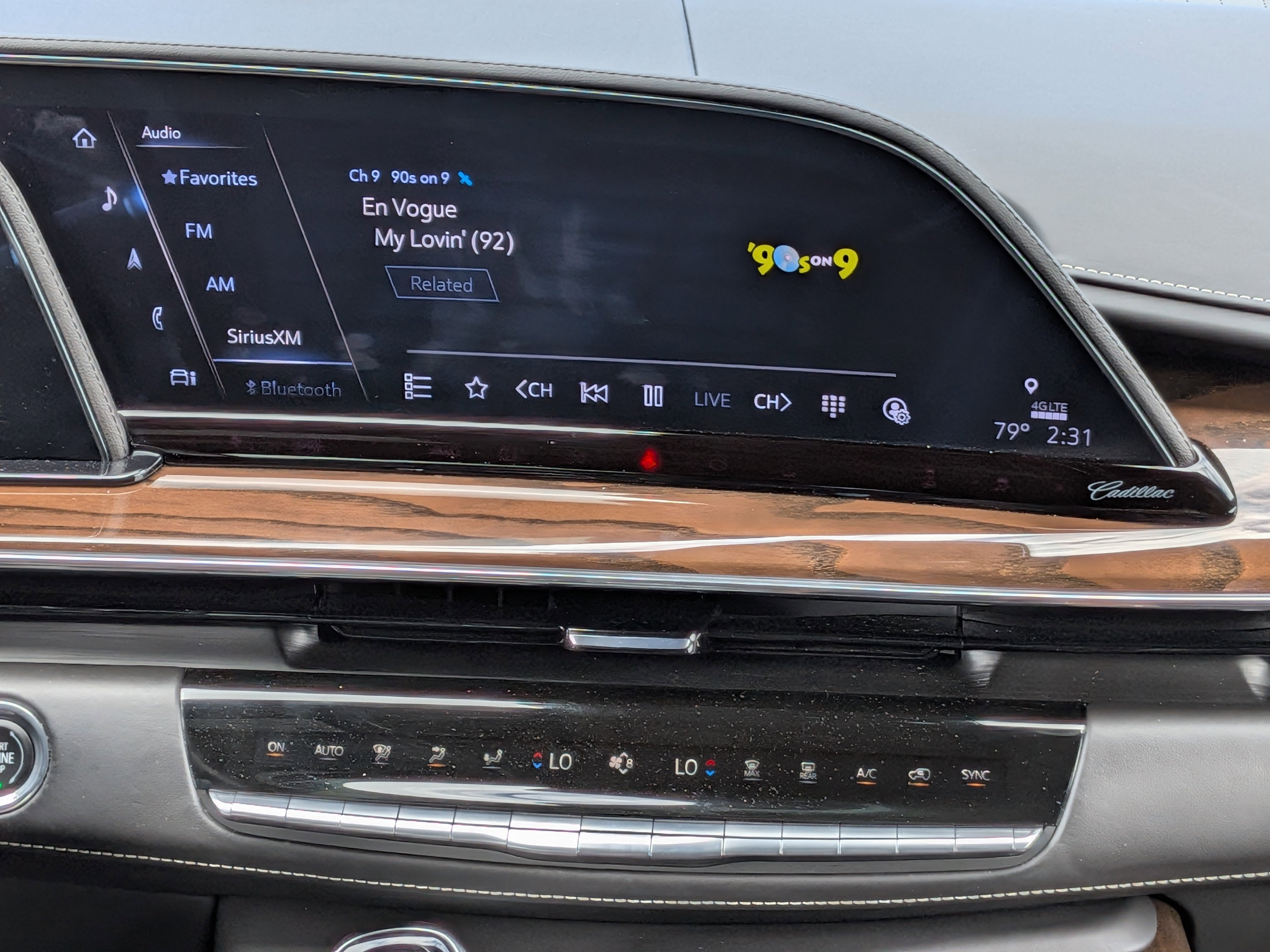 2023 Cadillac Escalade ESV Sport Platinum