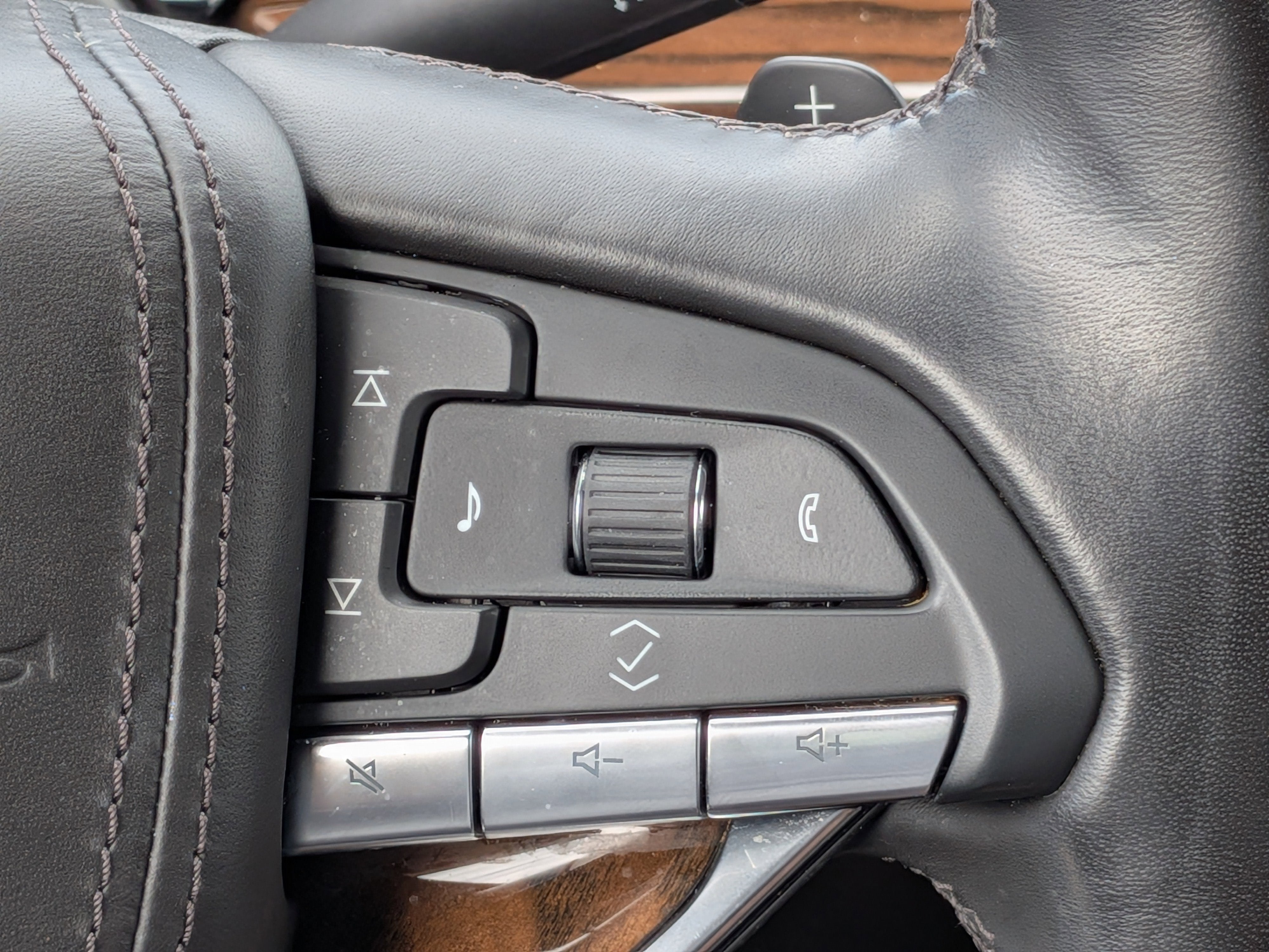 2023 Cadillac Escalade ESV Sport Platinum