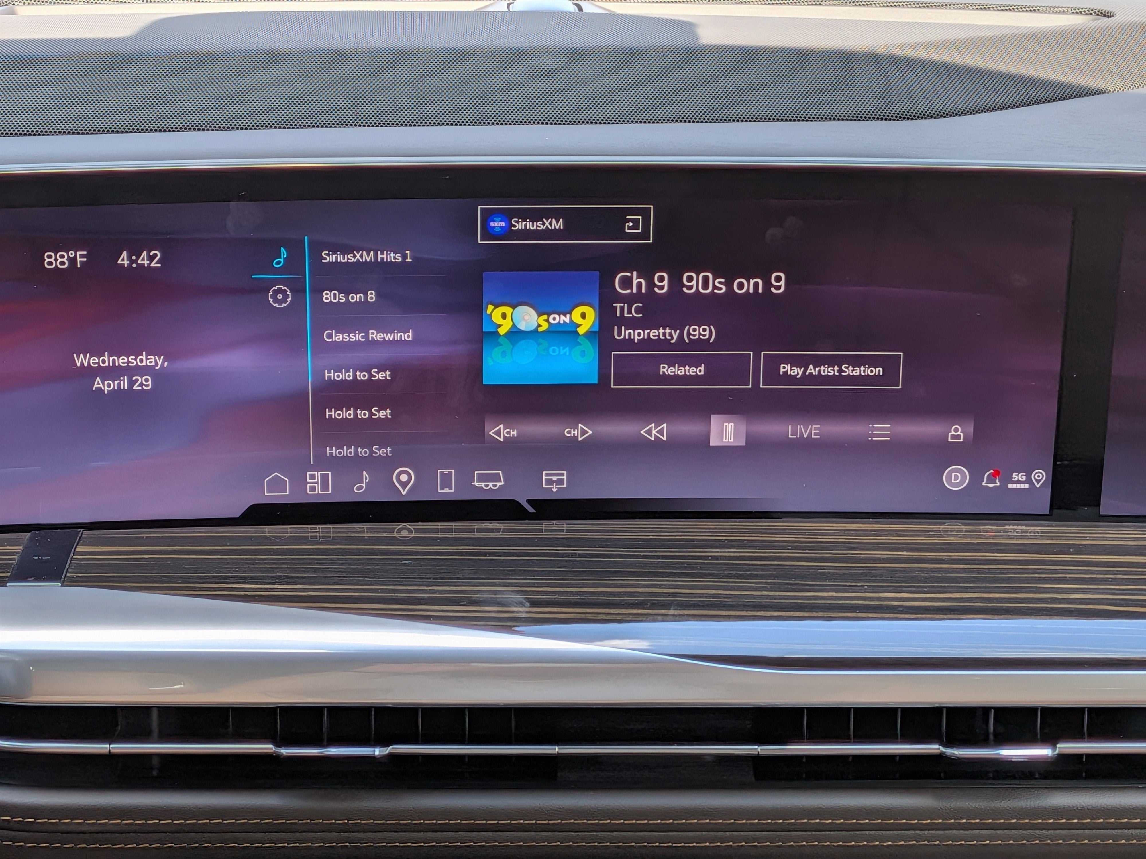 2025 Cadillac Escalade Premium Luxury
