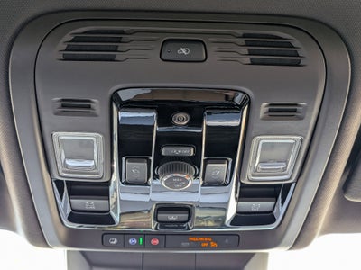 2025 Cadillac Escalade Premium Luxury