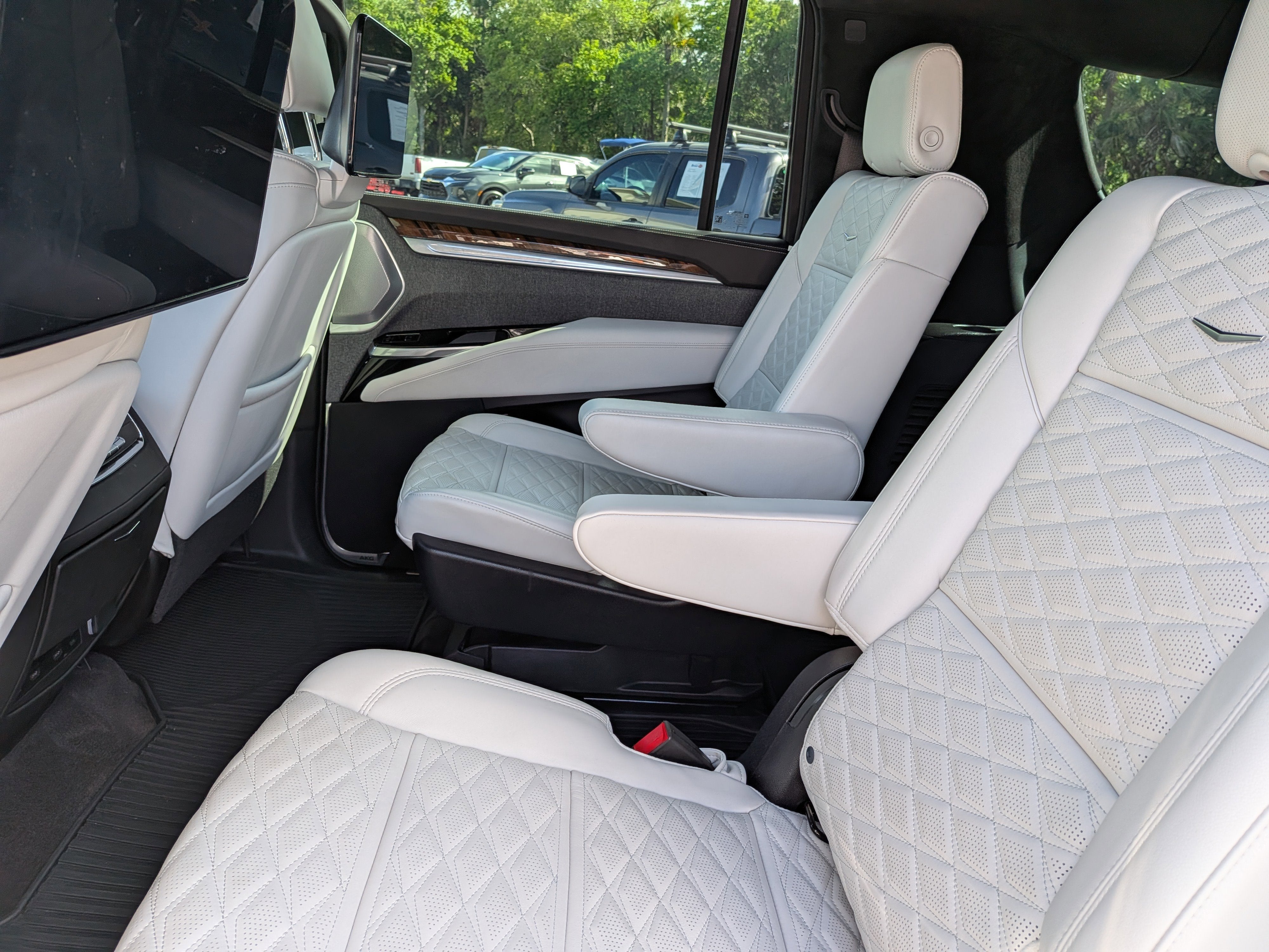 2025 Cadillac Escalade ESV Sport Platinum