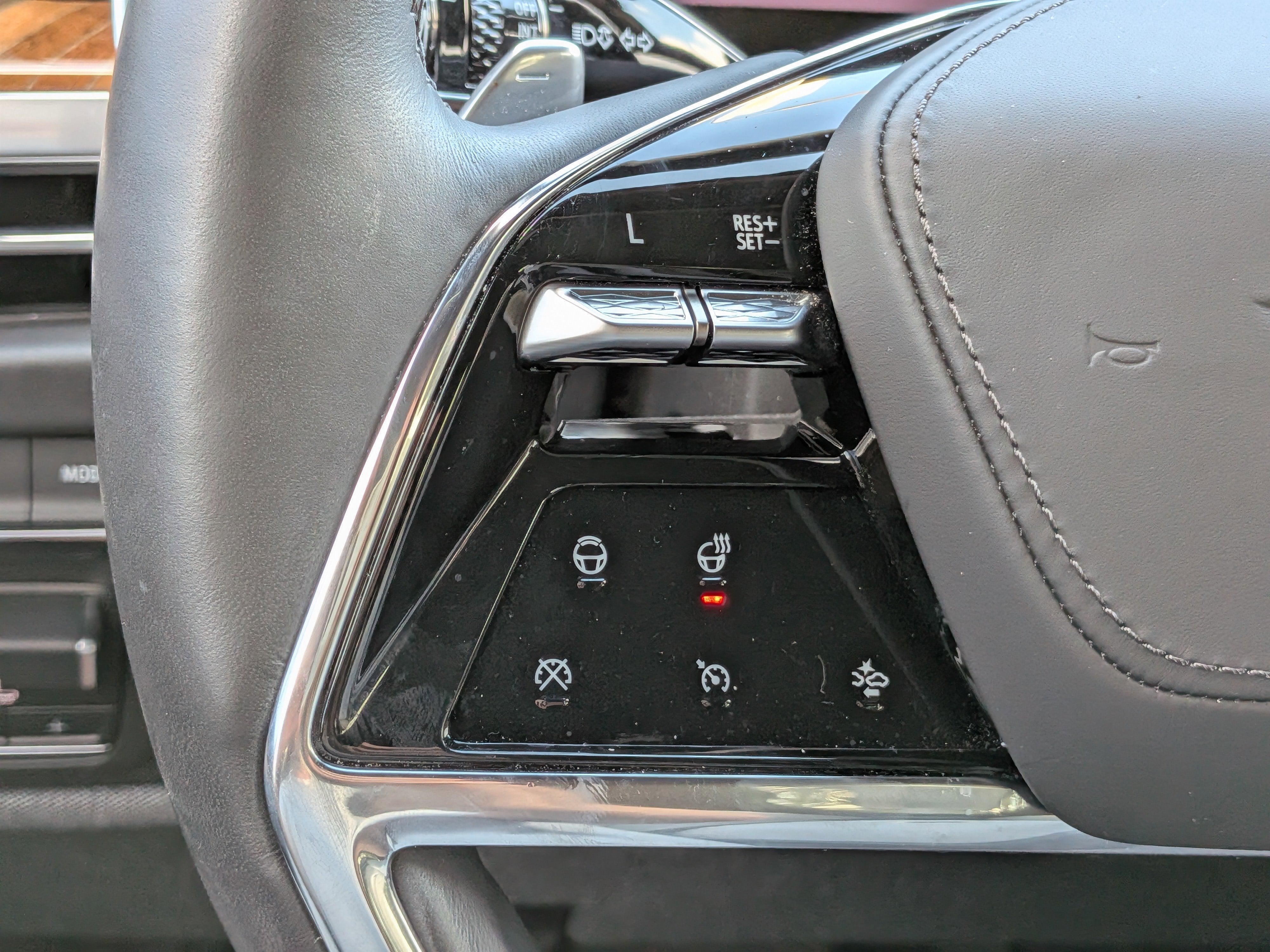 2025 Cadillac Escalade ESV Sport Platinum