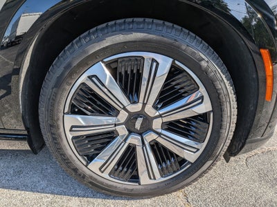 2025 Cadillac ESCALADE IQ Luxury 1