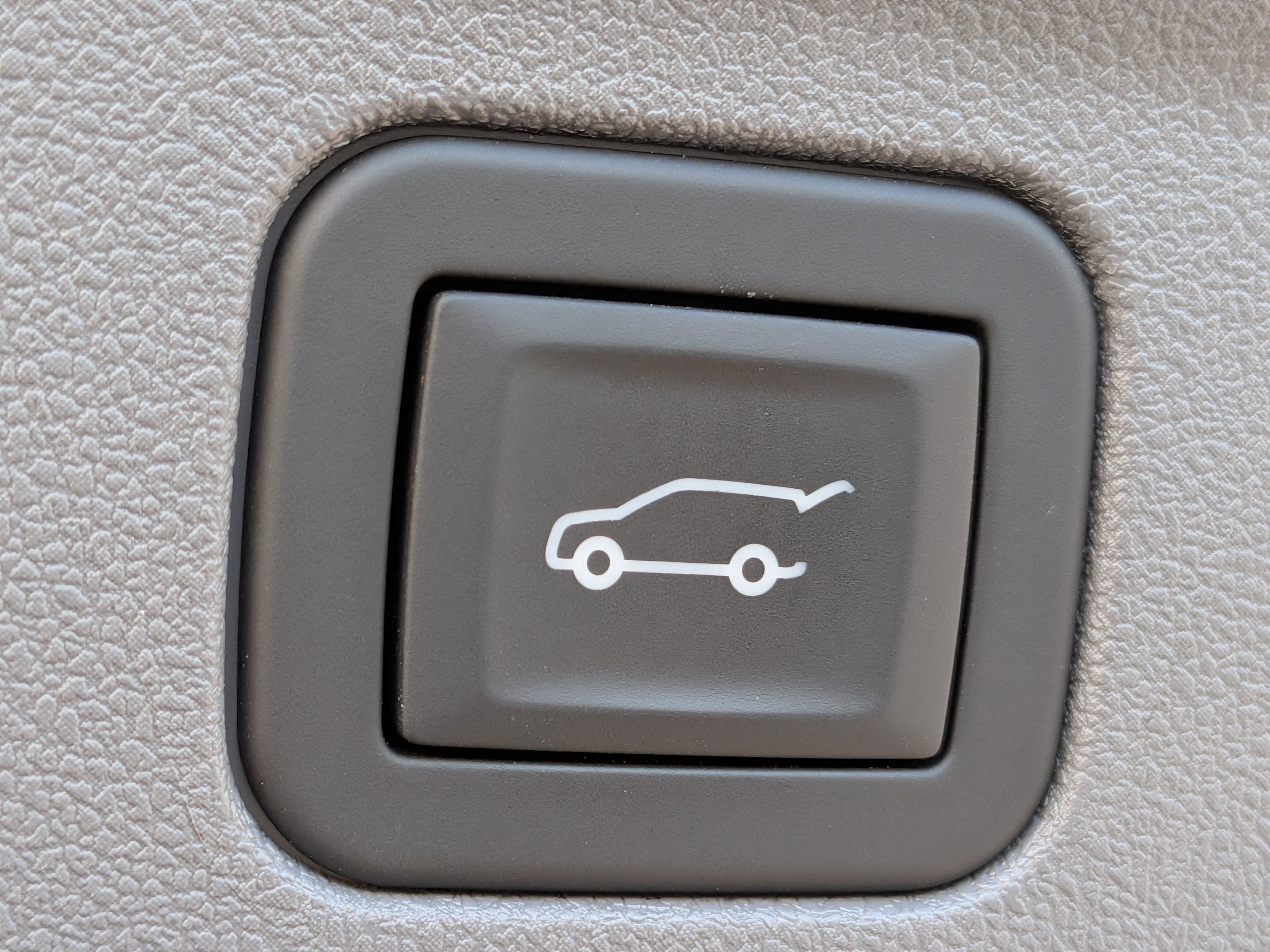 2025 Cadillac ESCALADE IQ Luxury 1