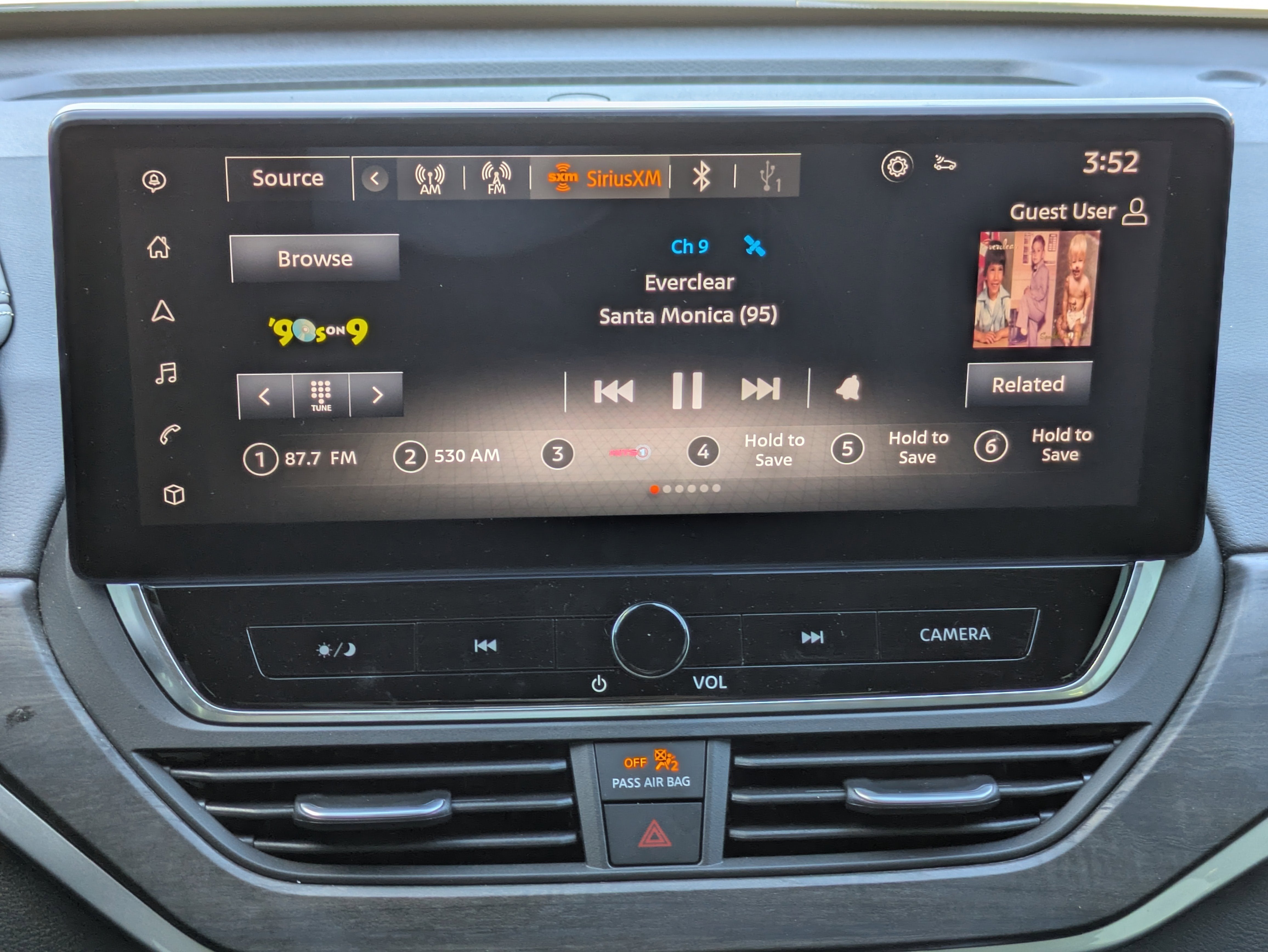 2025 Nissan Altima SL FWD