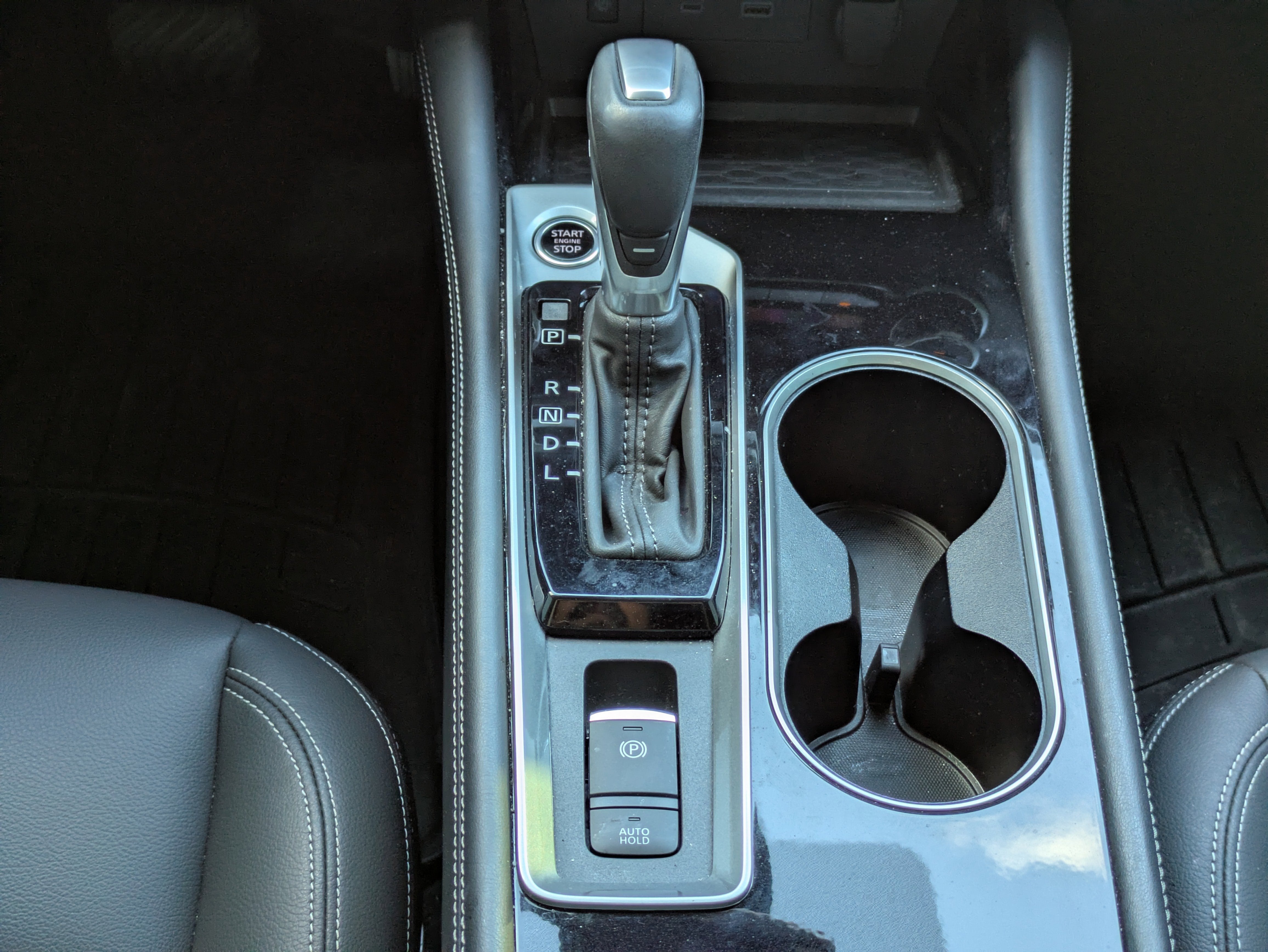 2025 Nissan Altima SL FWD