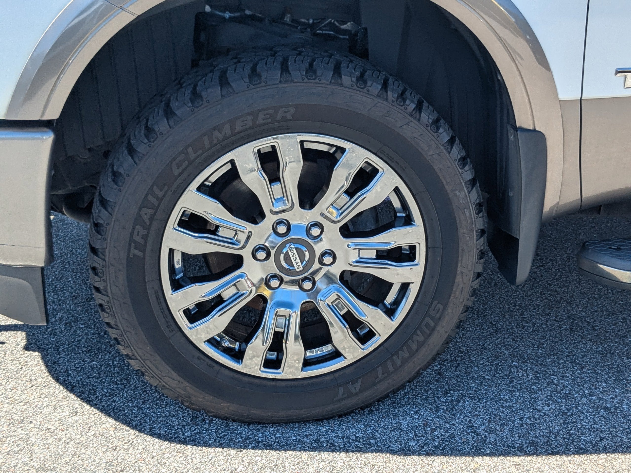 2019 Nissan TITAN XD Platinum Reserve Diesel
