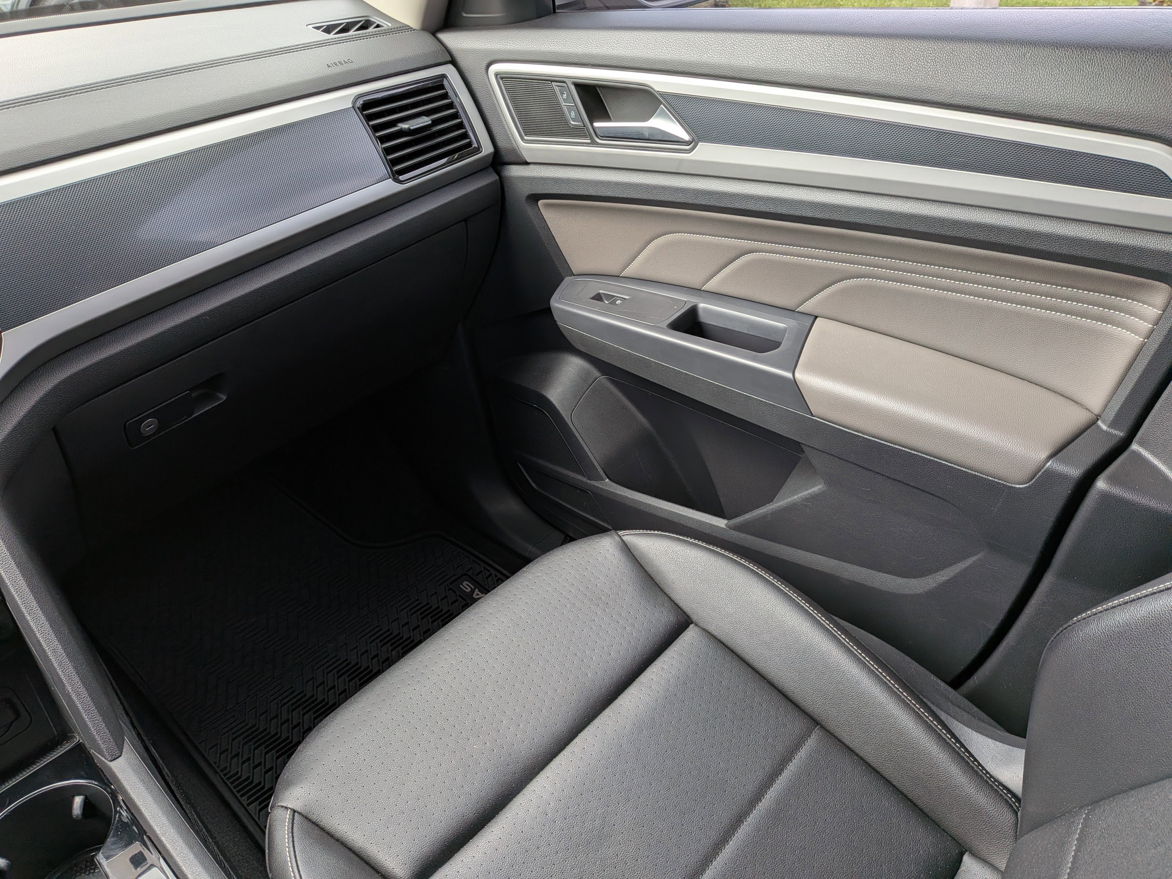 2021 Volkswagen Atlas 3.6L V6 SEL R-Line