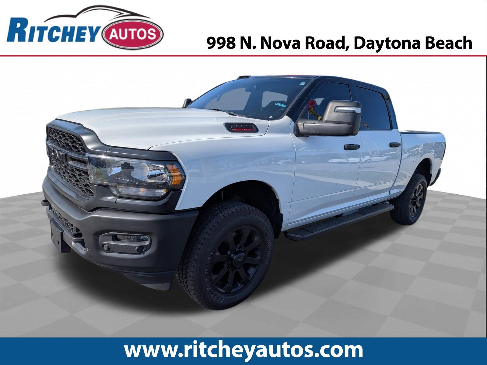 2024 RAM 2500 Tradesman Crew Cab 4x4 6'4" Box