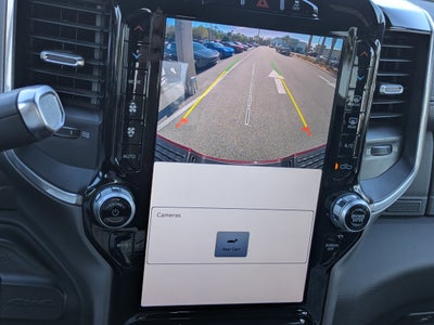 2022 RAM 2500 Laramie Crew Cab 4x4 6'4" Box