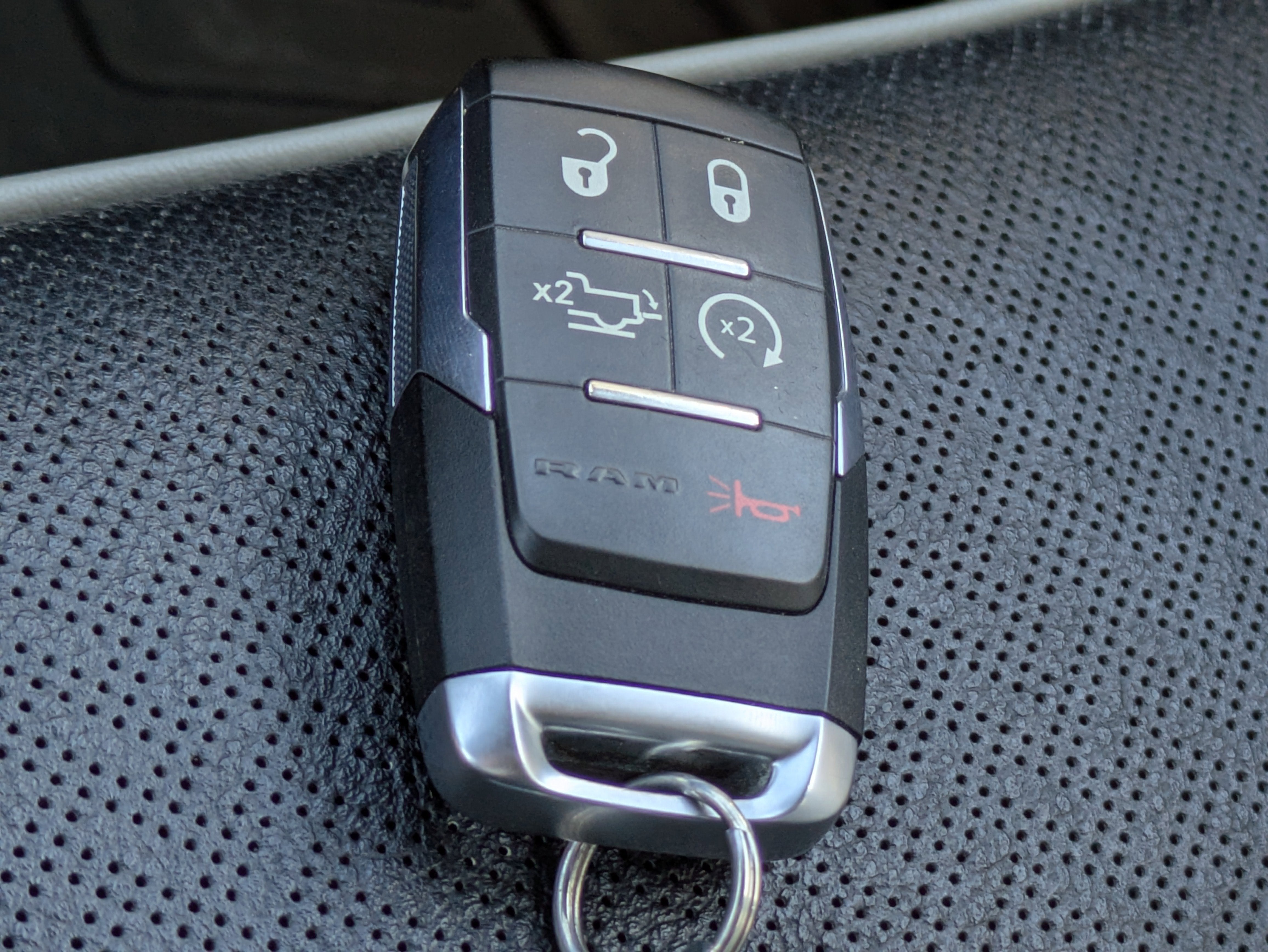 2022 RAM 2500 Laramie Crew Cab 4x4 6'4" Box