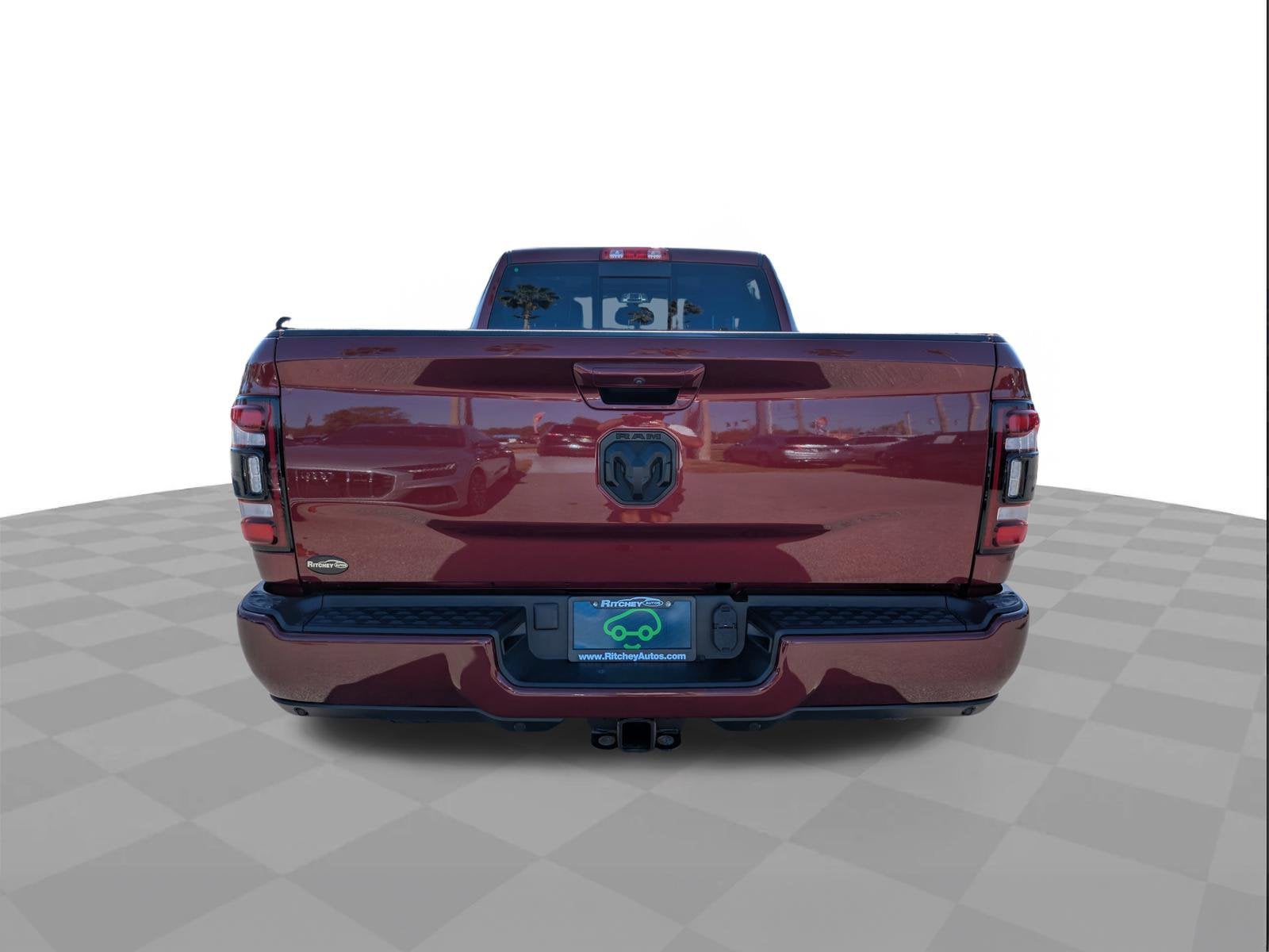 2022 RAM 2500 Laramie Crew Cab 4x4 6'4" Box