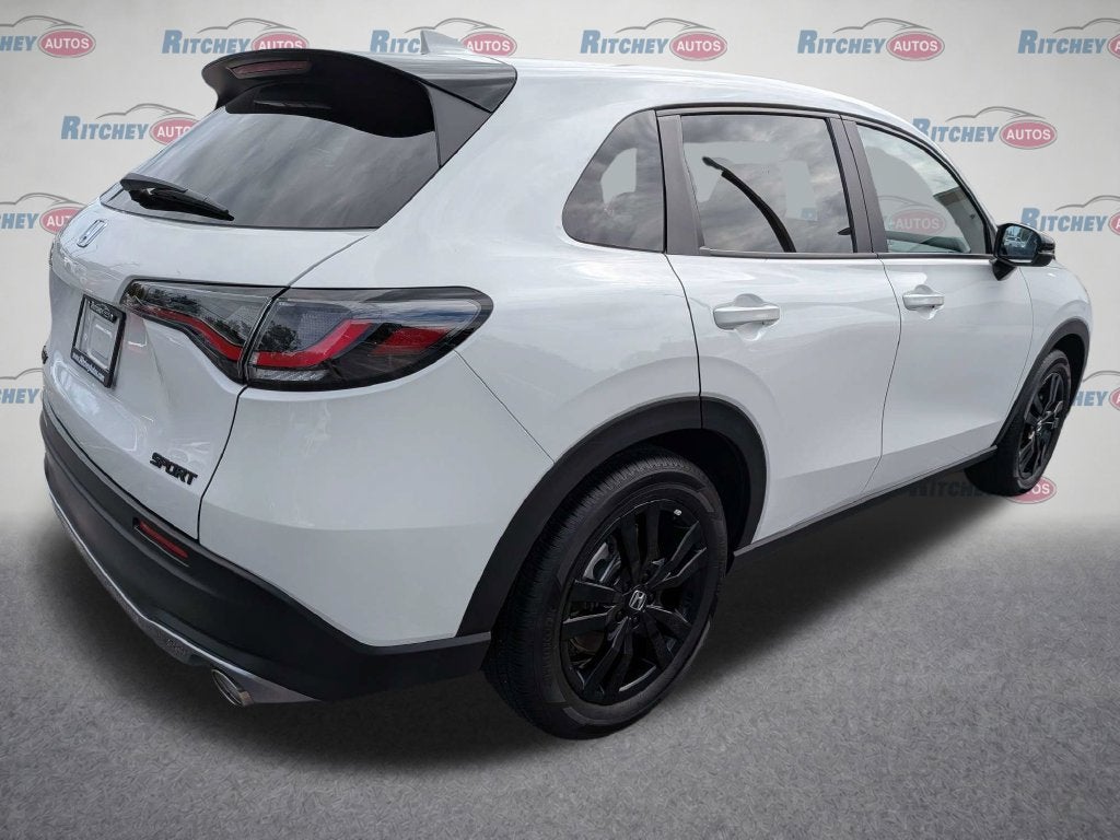 2026 Honda HR-V 2WD Sport