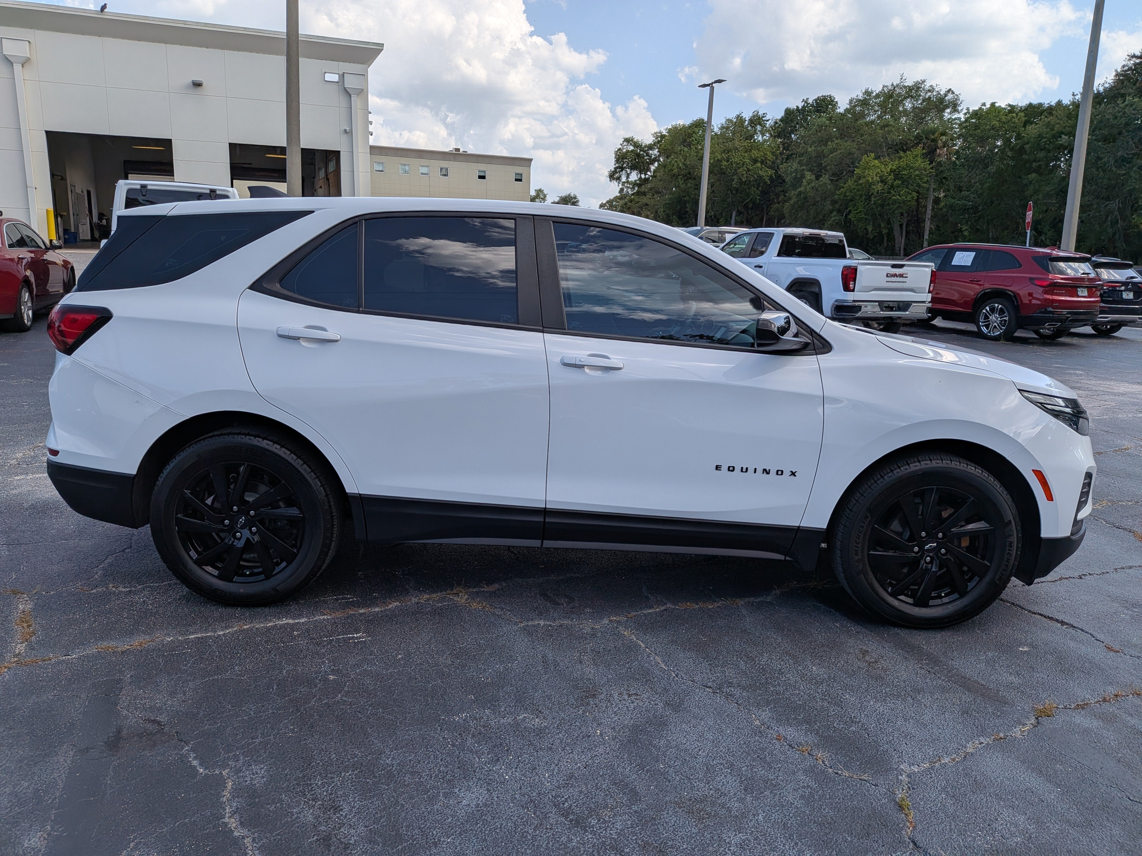 2023 Chevrolet Equinox LS