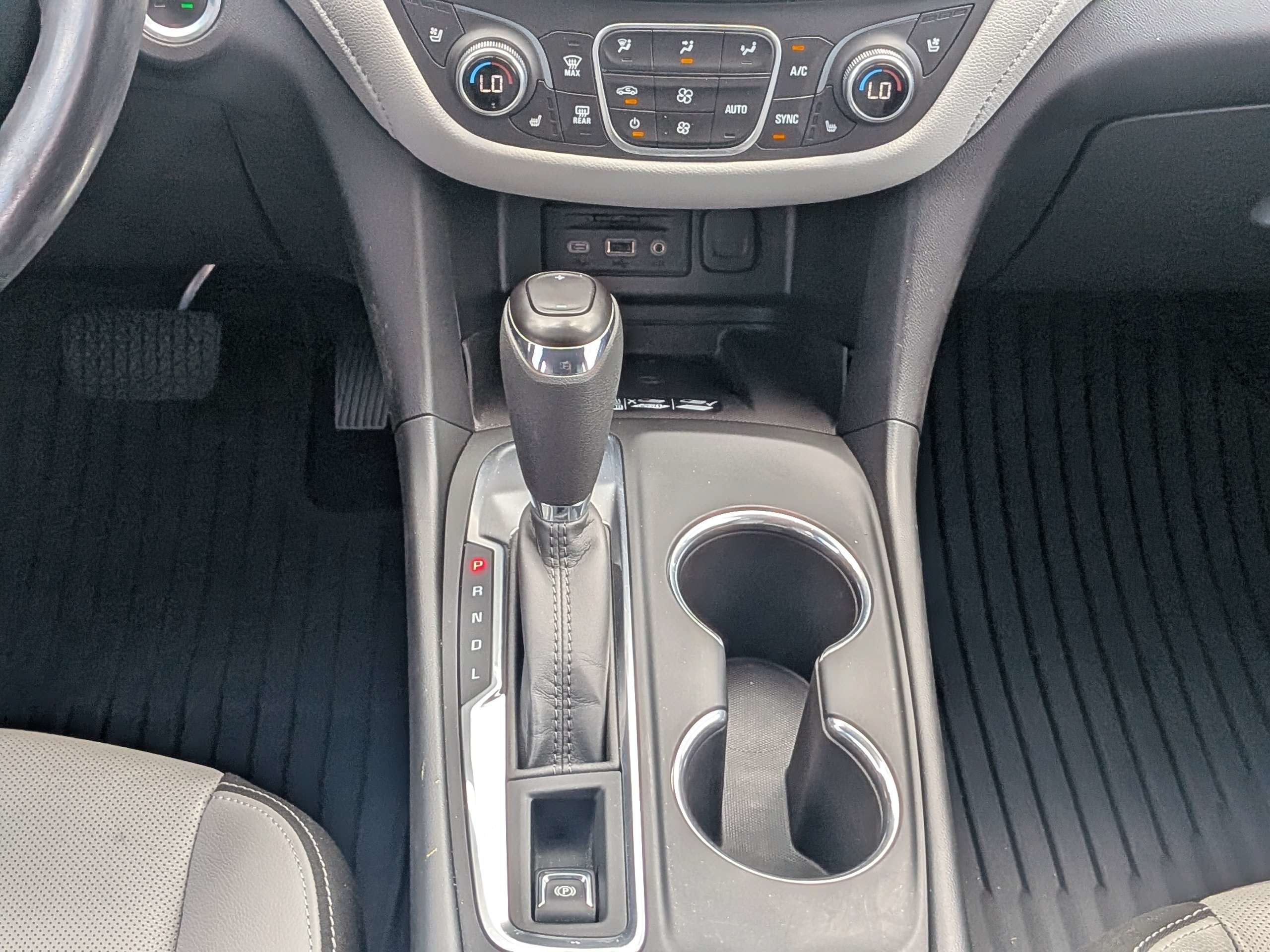 2020 Chevrolet Equinox Premier - Photo 20