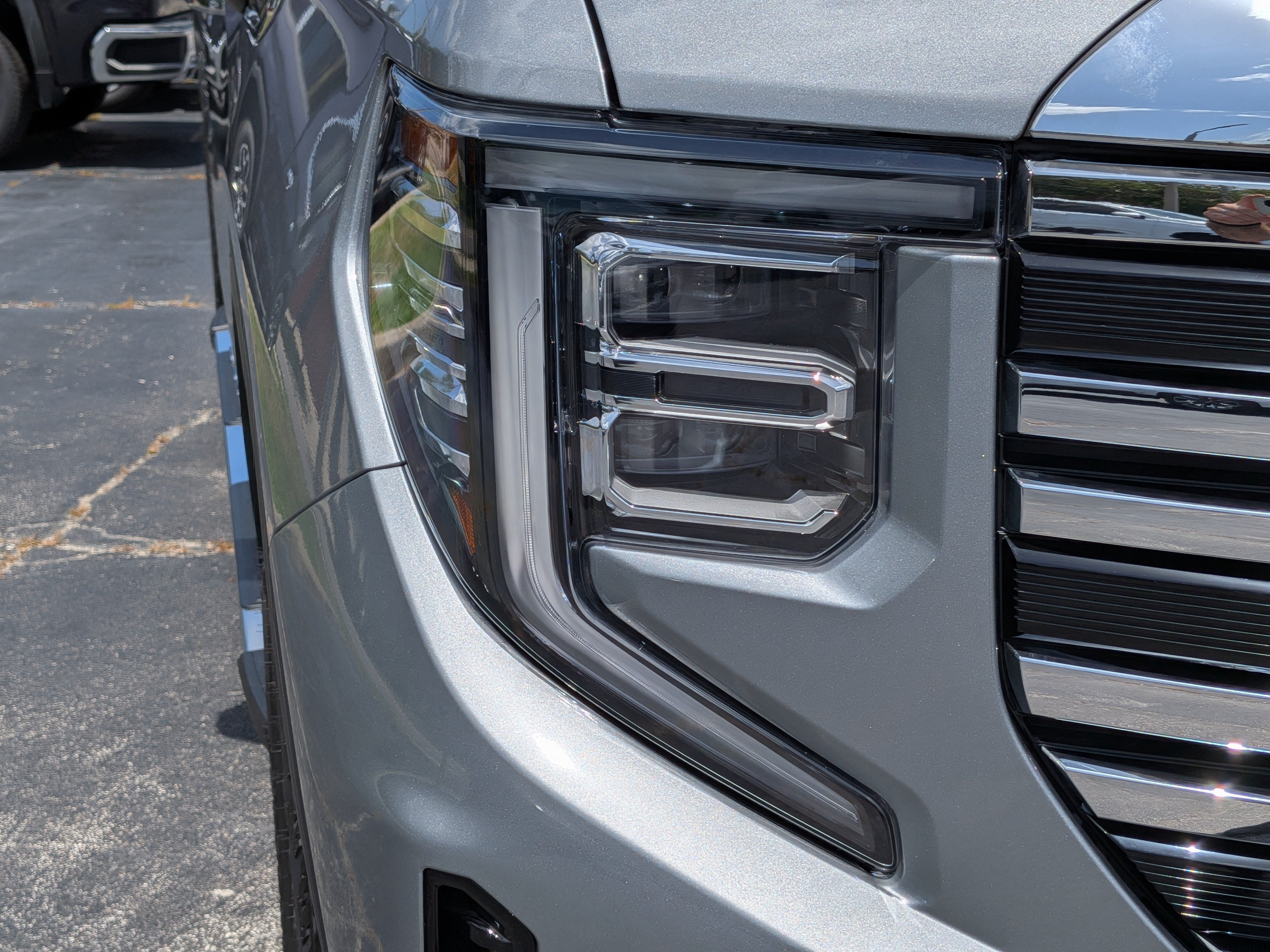 2026 GMC Sierra 1500 SLT - Photo 10