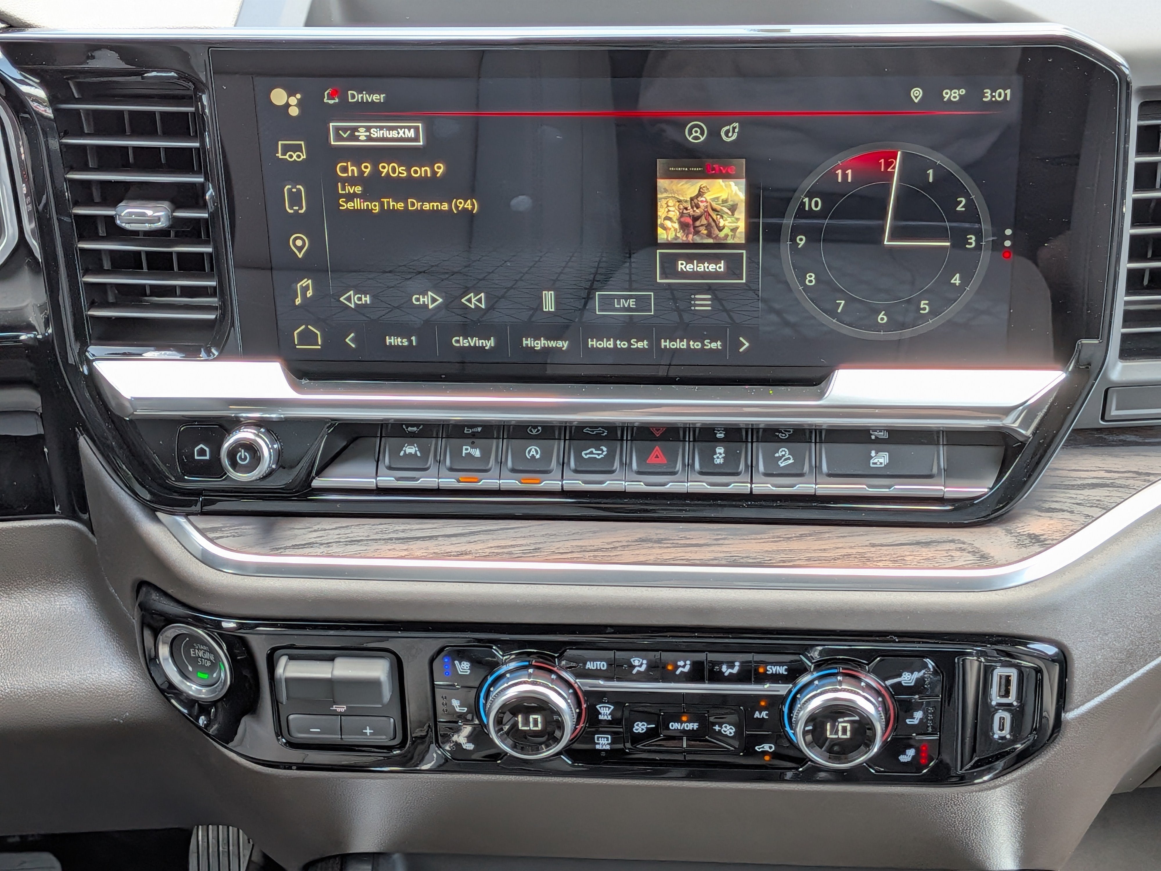 2026 GMC Sierra 1500 SLT - Photo 19