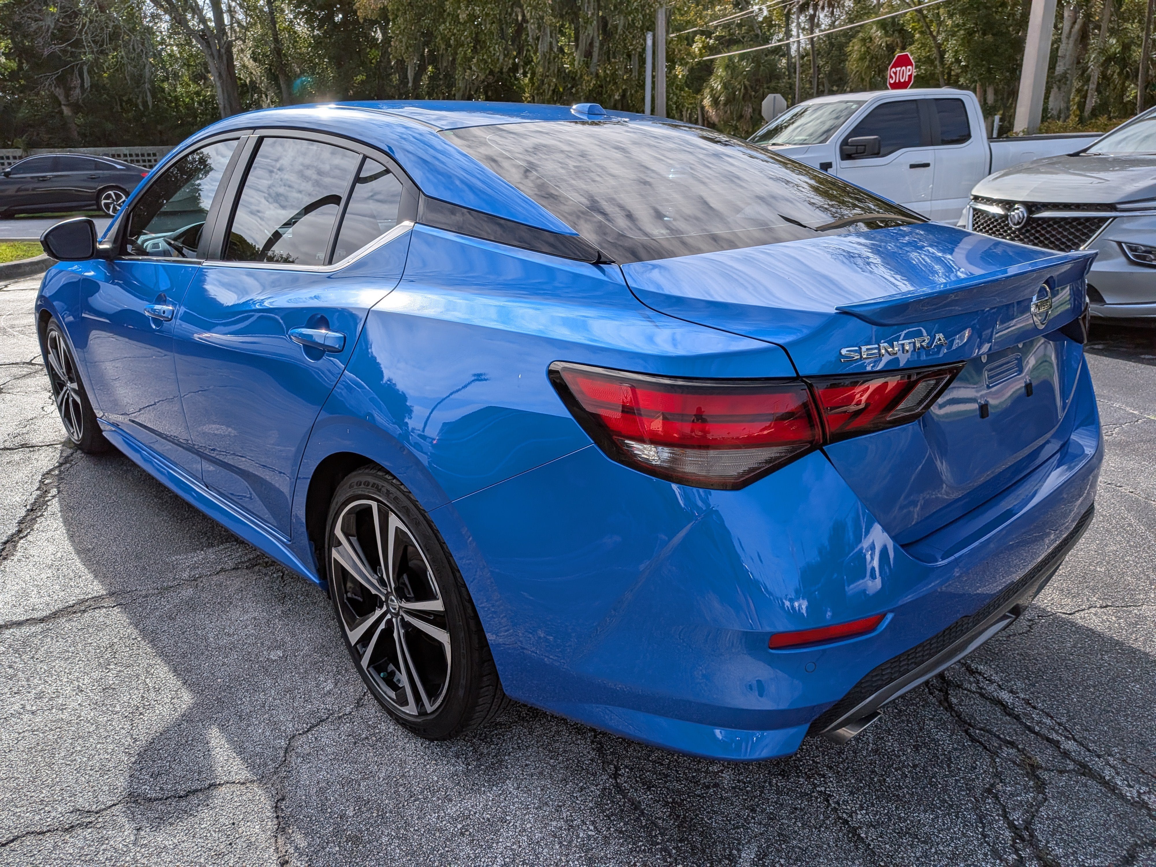 2020 Nissan Sentra SR