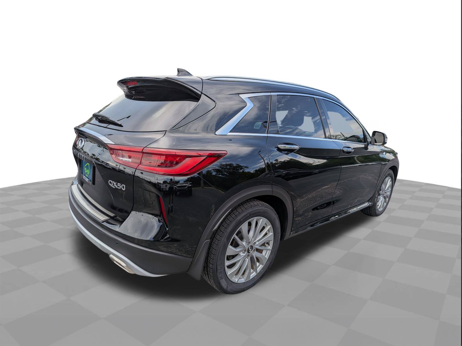 2023 INFINITI QX50 LUXE AWD
