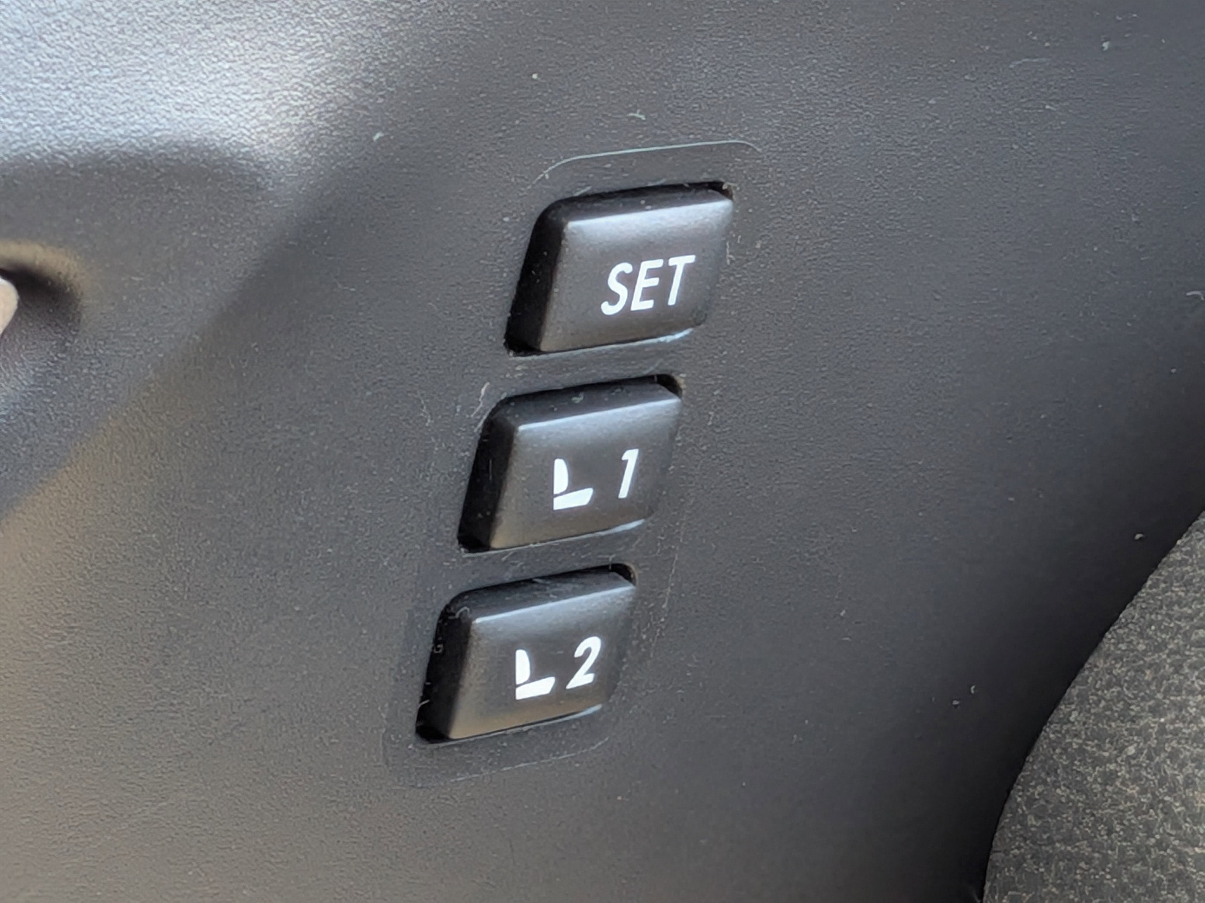 2023 Subaru Ascent Limited 7-Passenger