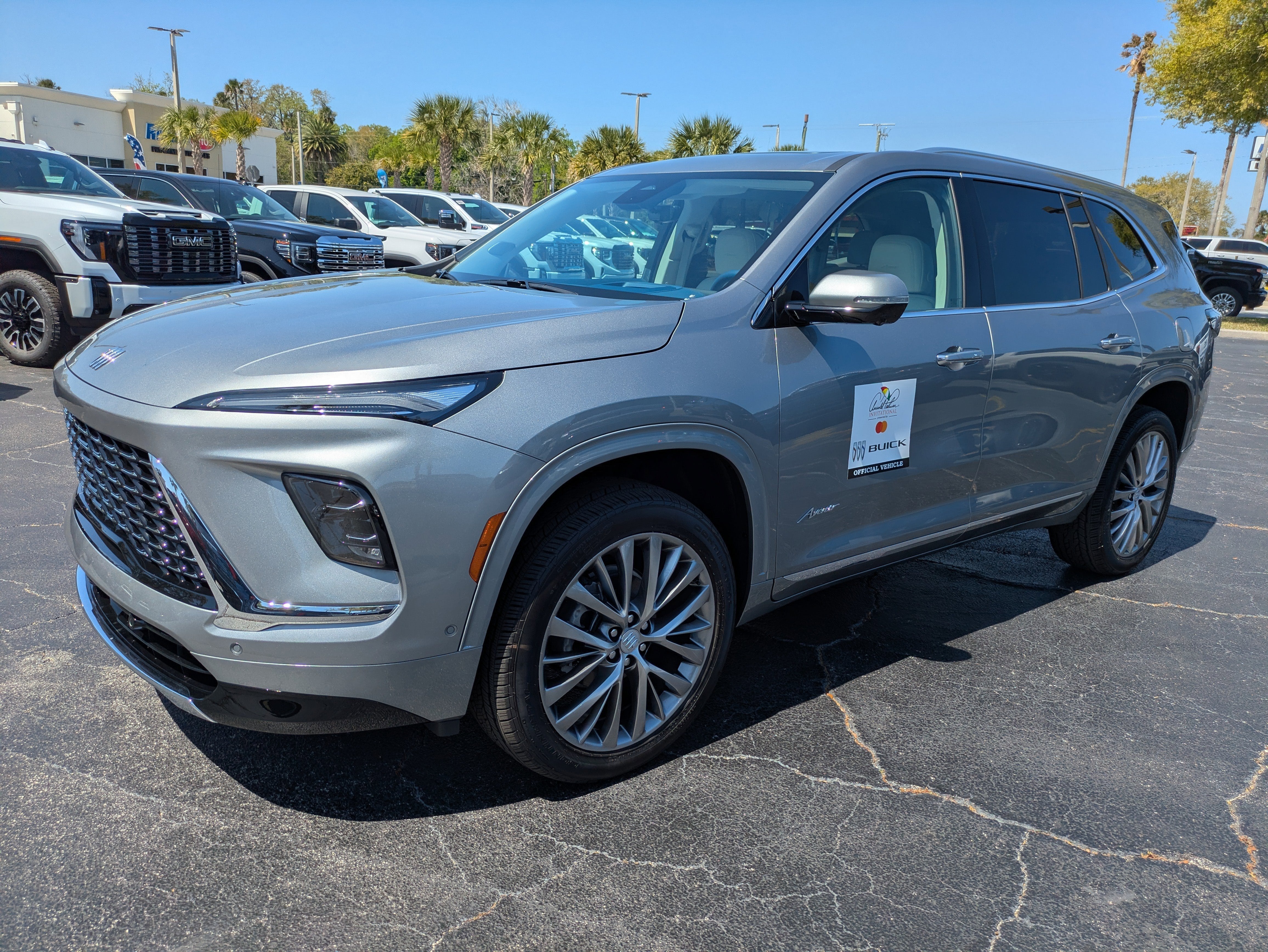 2026 Buick Enclave Avenir