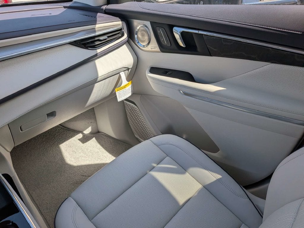2027 Buick Enclave Avenir