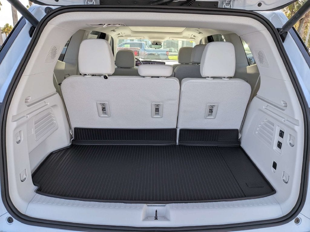 2027 Buick Enclave Avenir