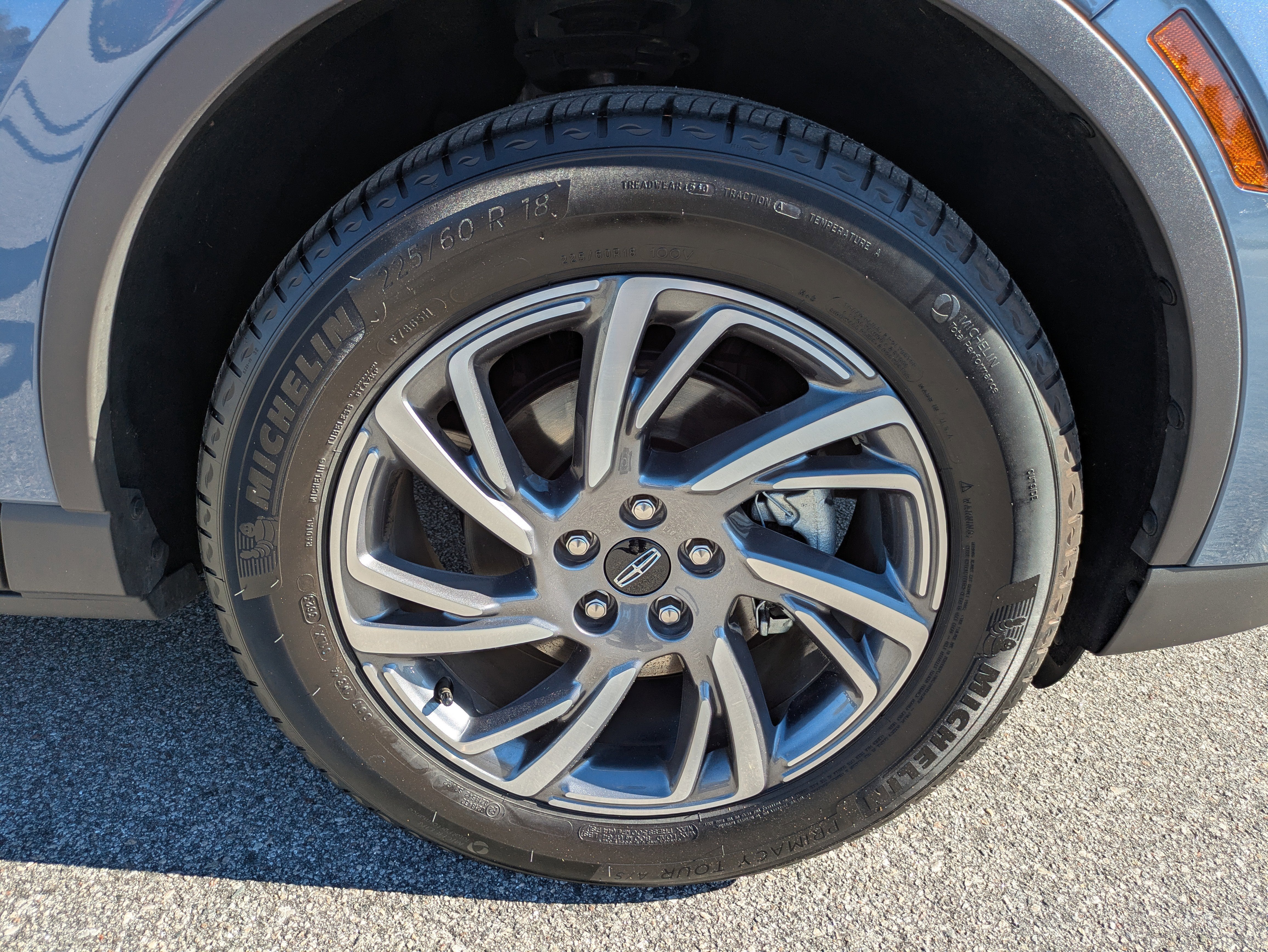 2023 Lincoln Corsair Standard