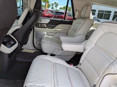 2019 Lincoln Navigator L Black Label