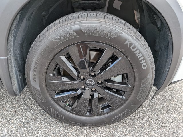 2025 Nissan Pathfinder SL - Photo 12