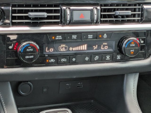 2025 Nissan Pathfinder SL FWD
