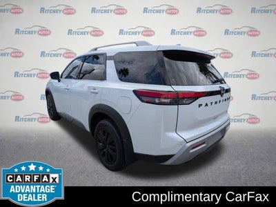 2025 Nissan Pathfinder SL FWD