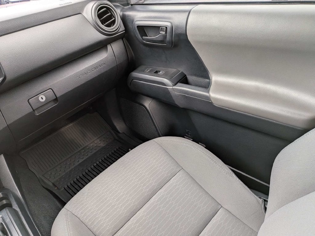 2019 Toyota Tacoma SR