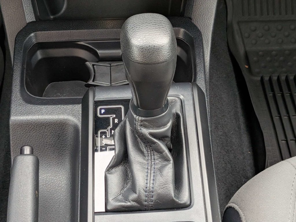 2019 Toyota Tacoma SR