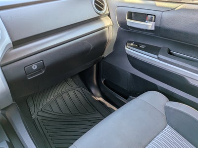 2015 Toyota Tundra SR5 5.7L V8