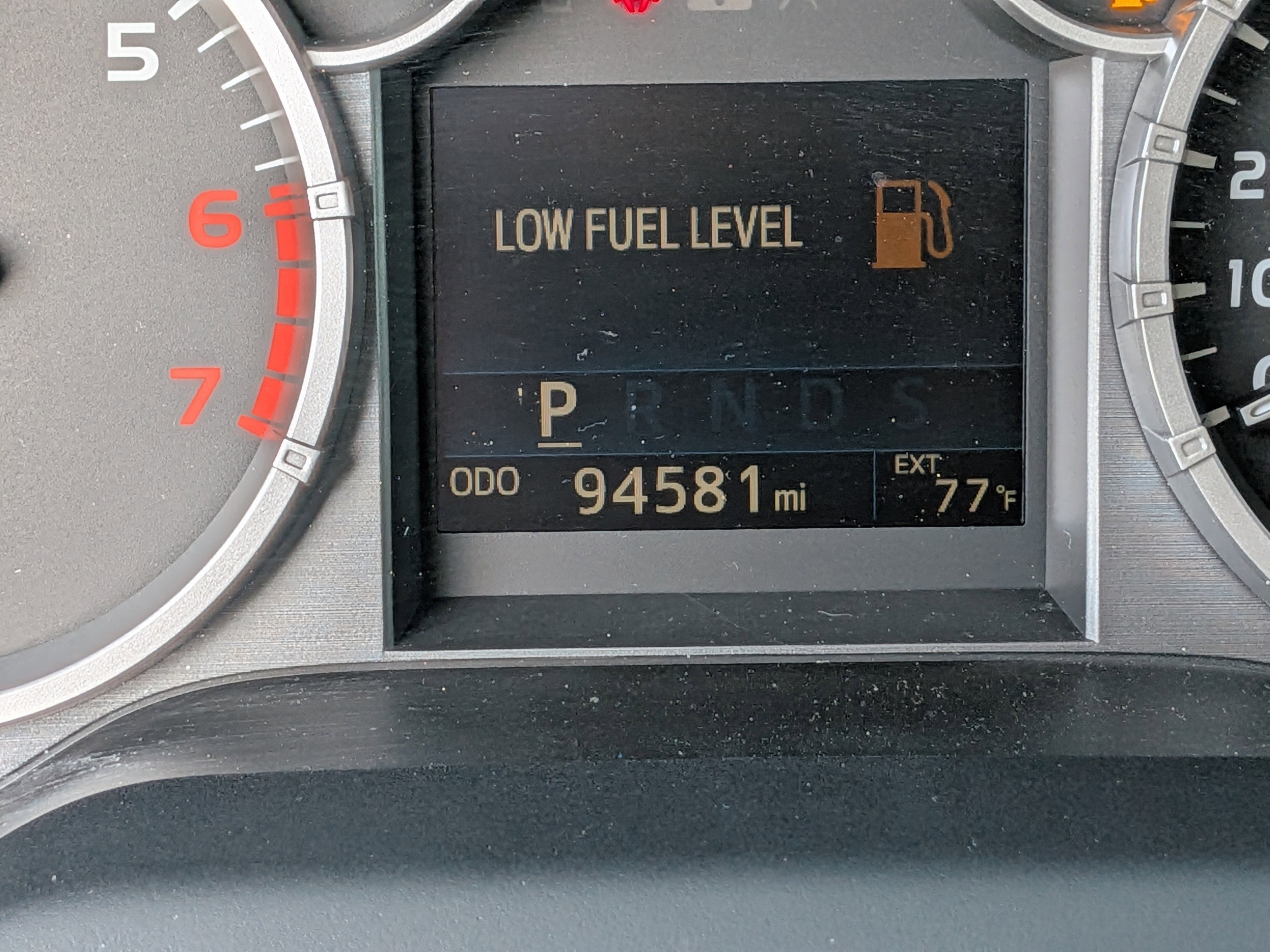 2015 Toyota Tundra SR5 5.7L V8