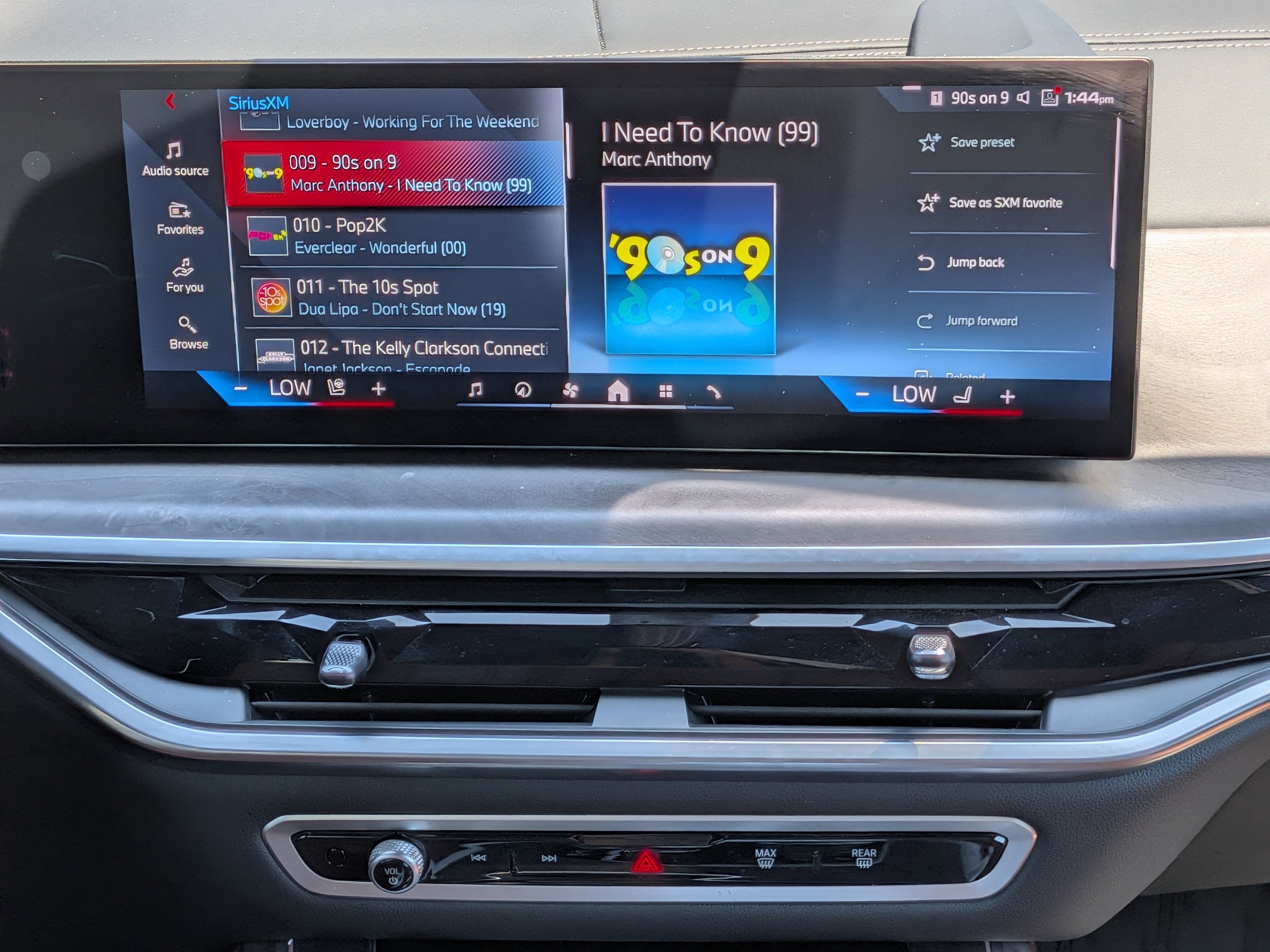 2024 BMW X7 M60i